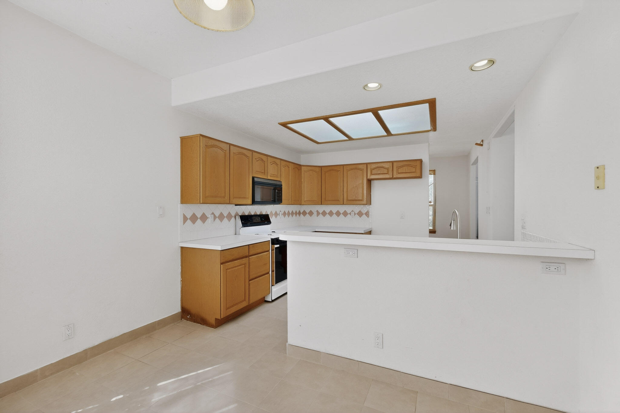 10529 Calle Sombra NW