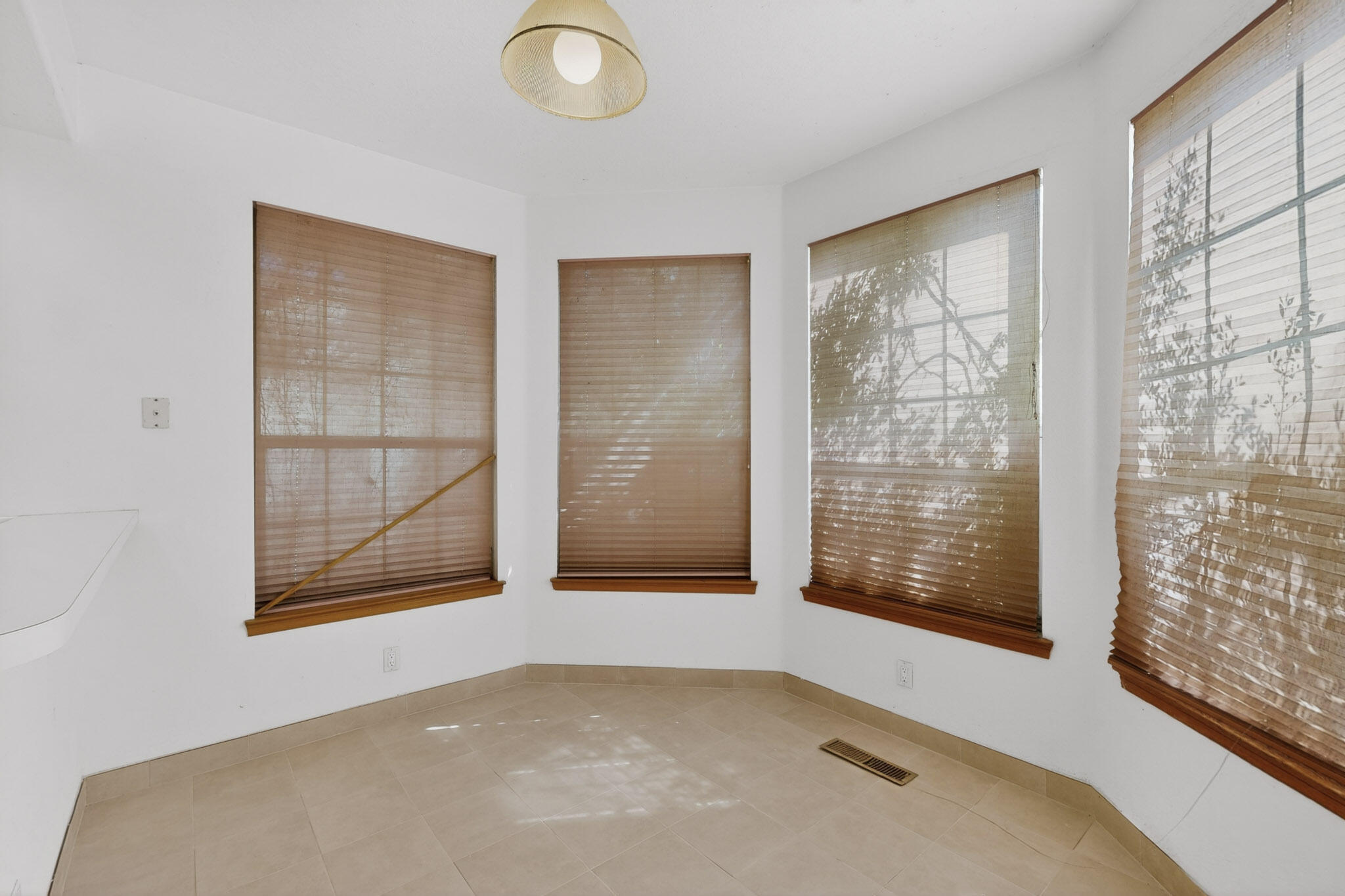 10529 Calle Sombra NW