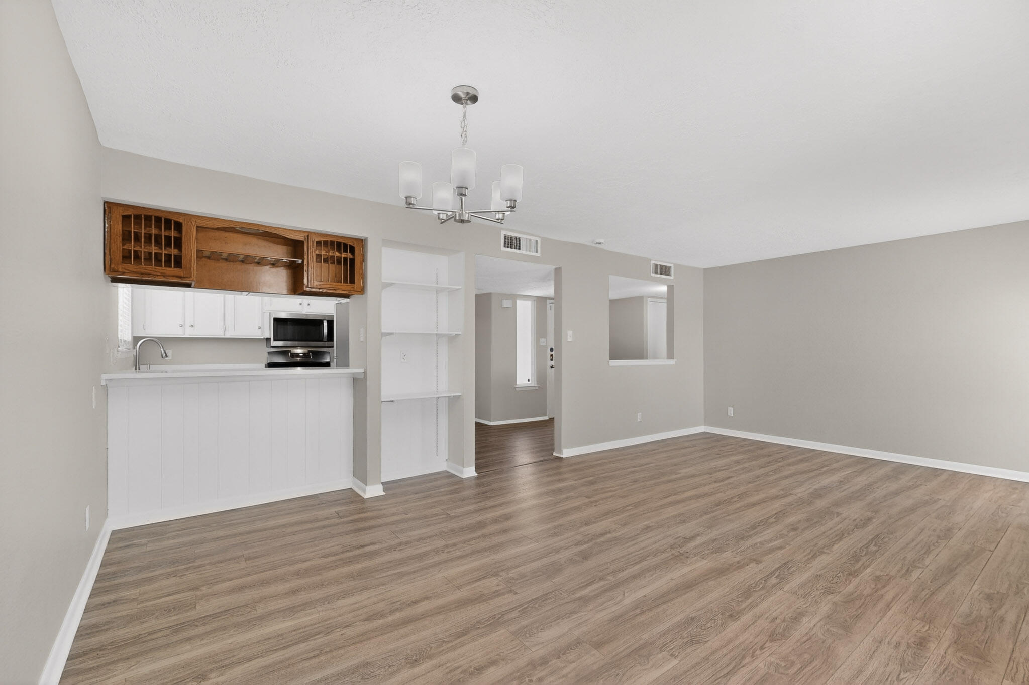 5208 Territorial Road NW