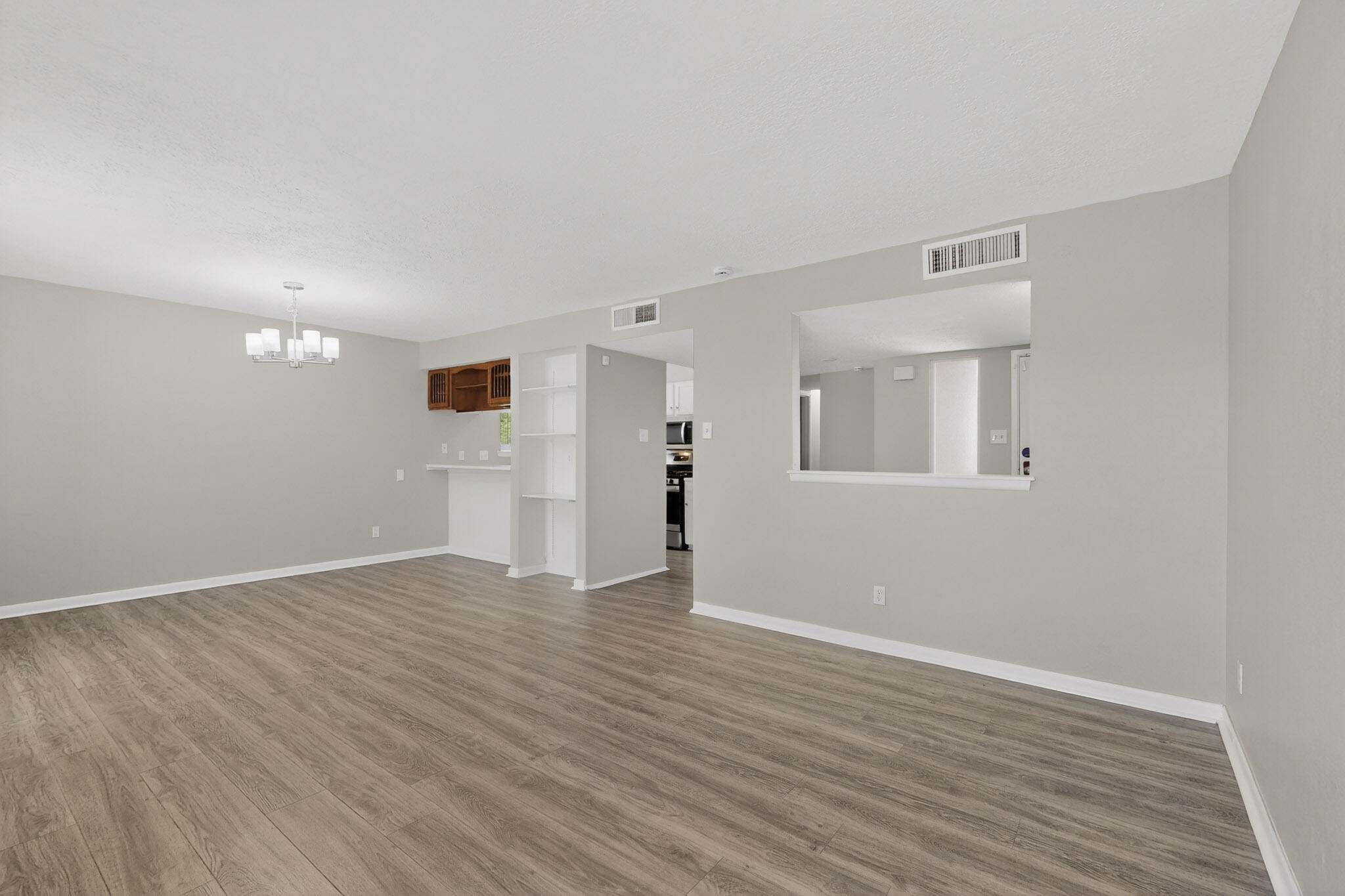 5208 Territorial Road NW