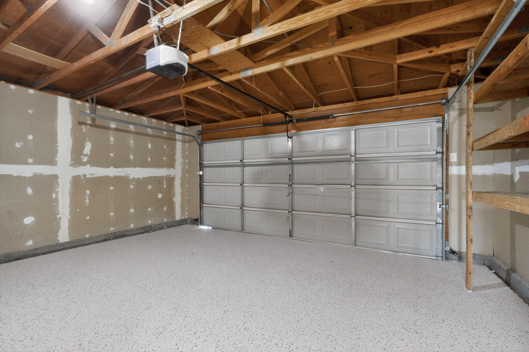 5208 Territorial Road NW