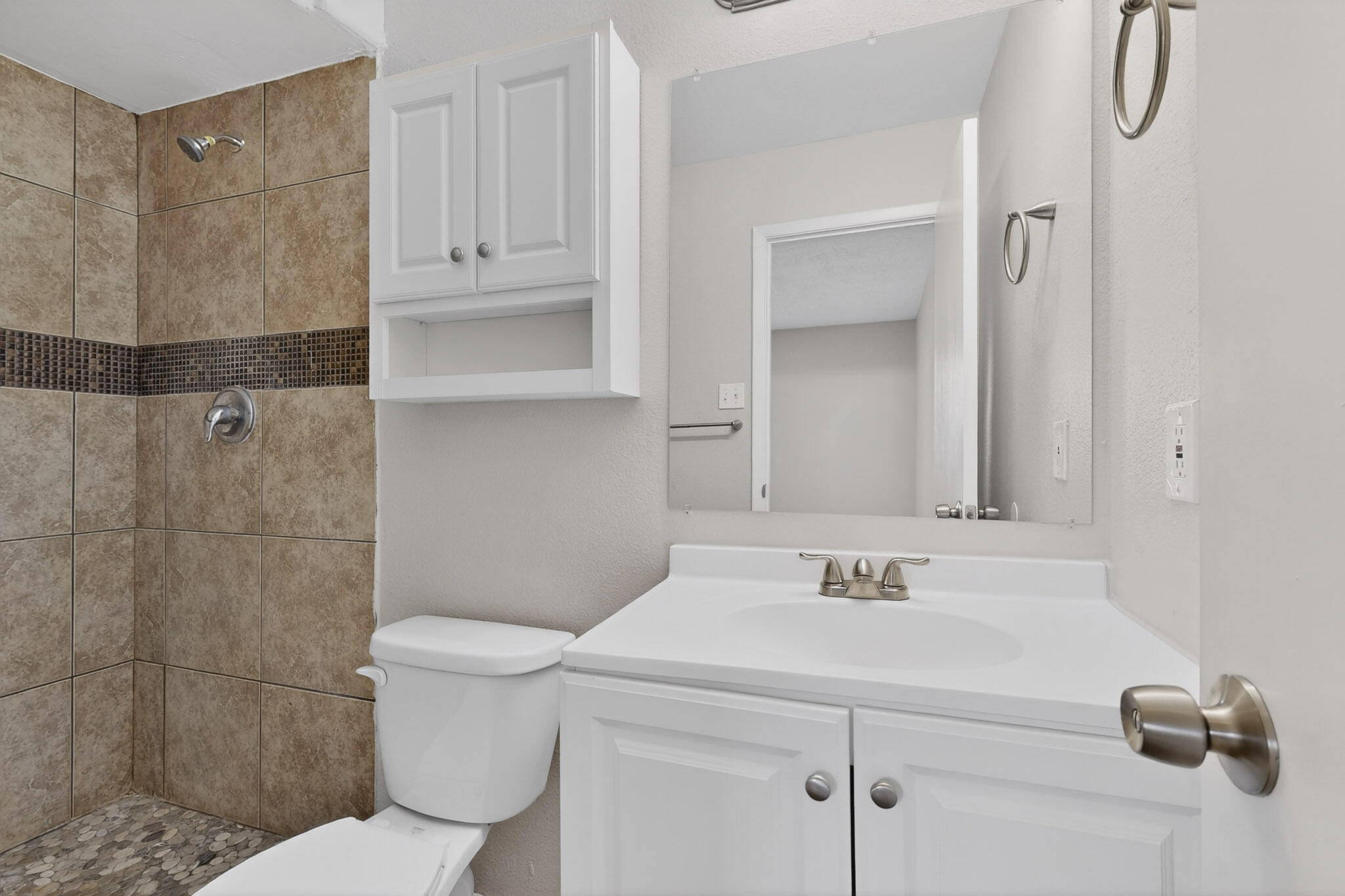 5208 Territorial Road NW