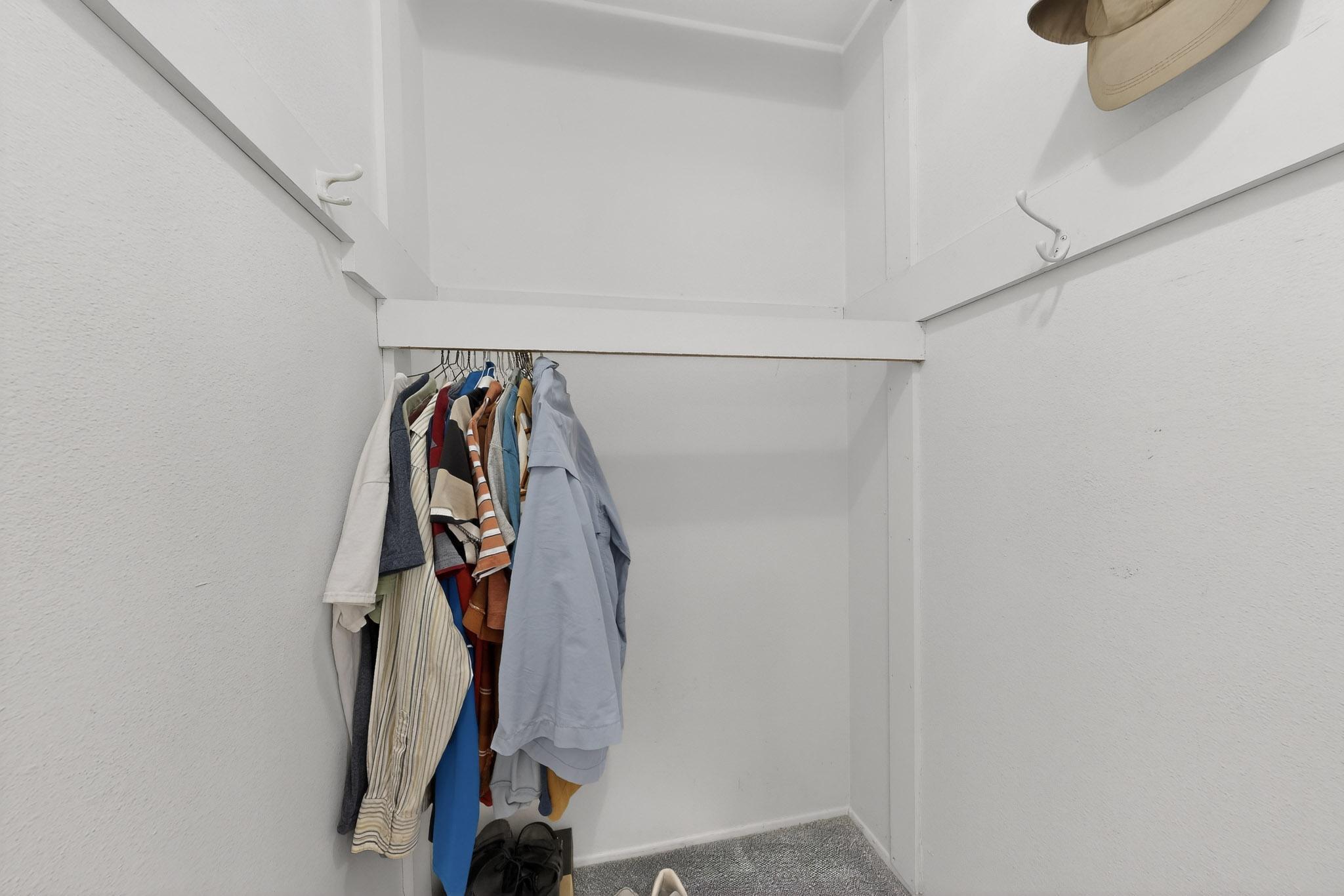 3400 Black Hills Road NE