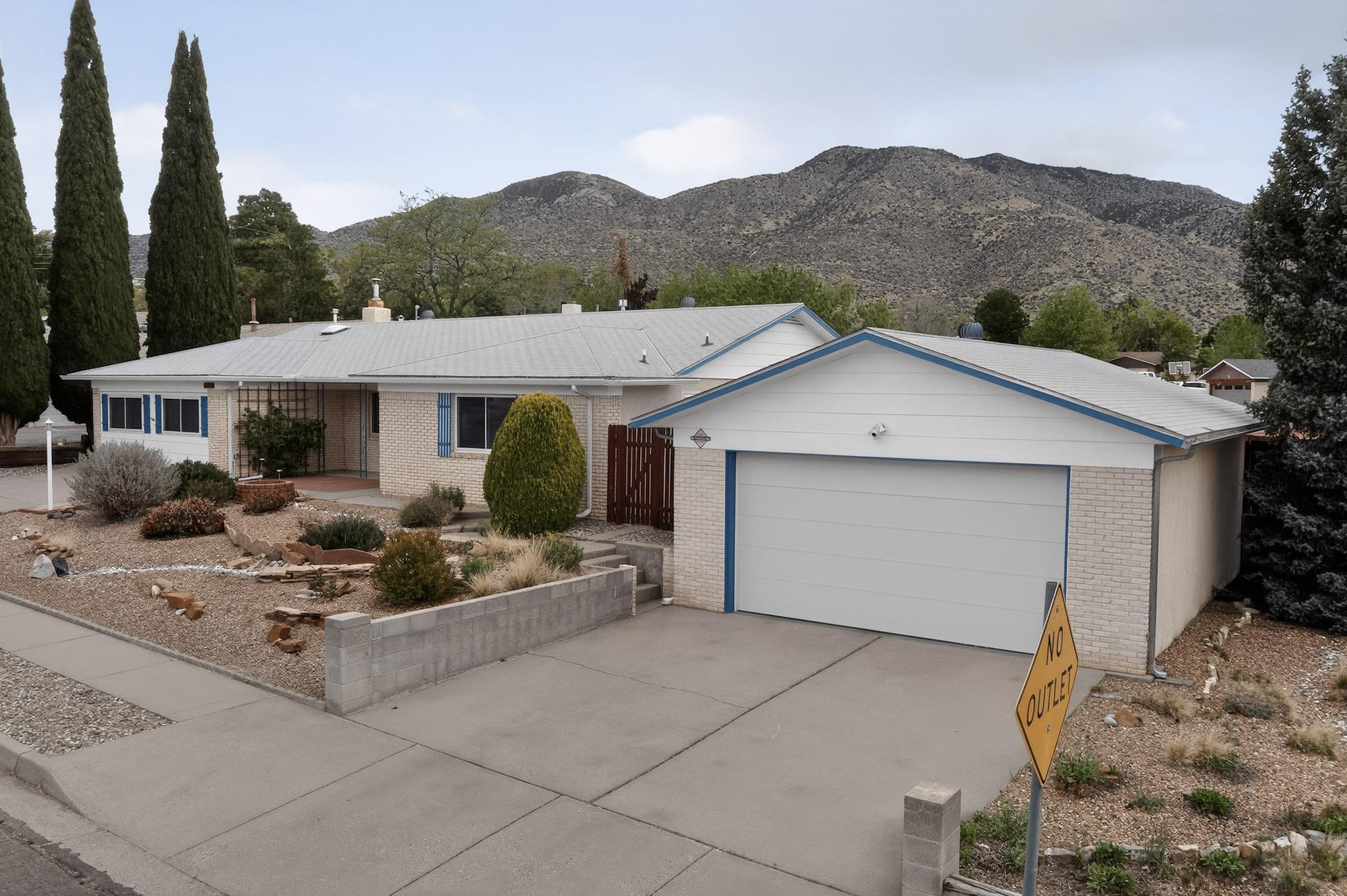 3400 Black Hills Road NE