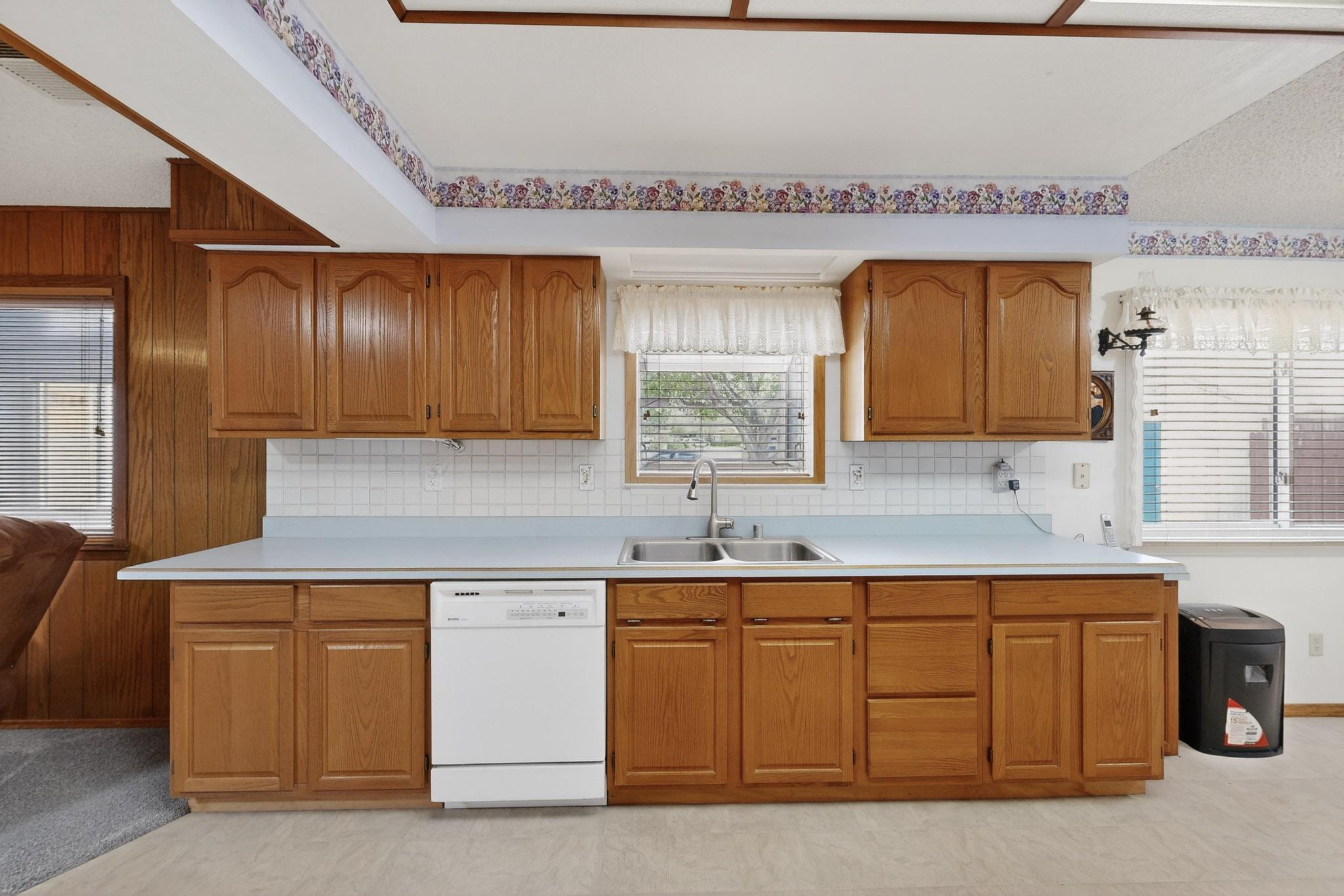 3400 Black Hills Road NE