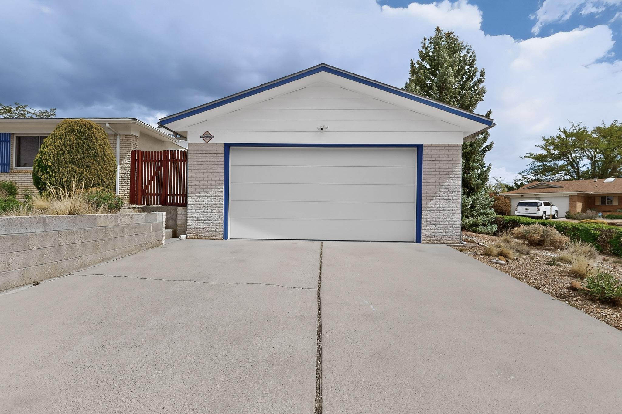 3400 Black Hills Road NE