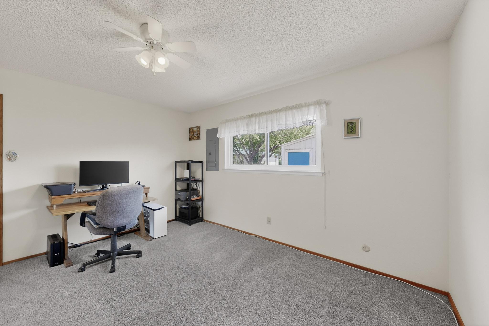 3400 Black Hills Road NE