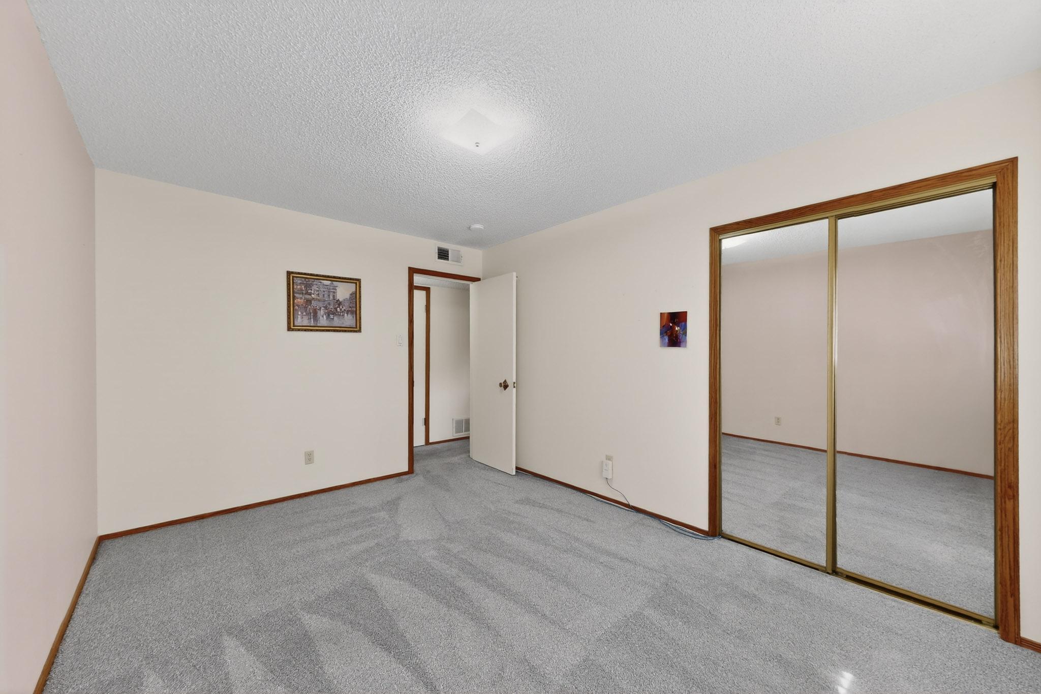 3400 Black Hills Road NE