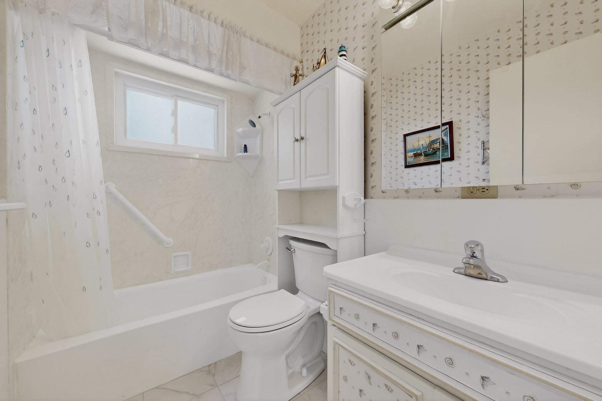 3400 Black Hills Road NE