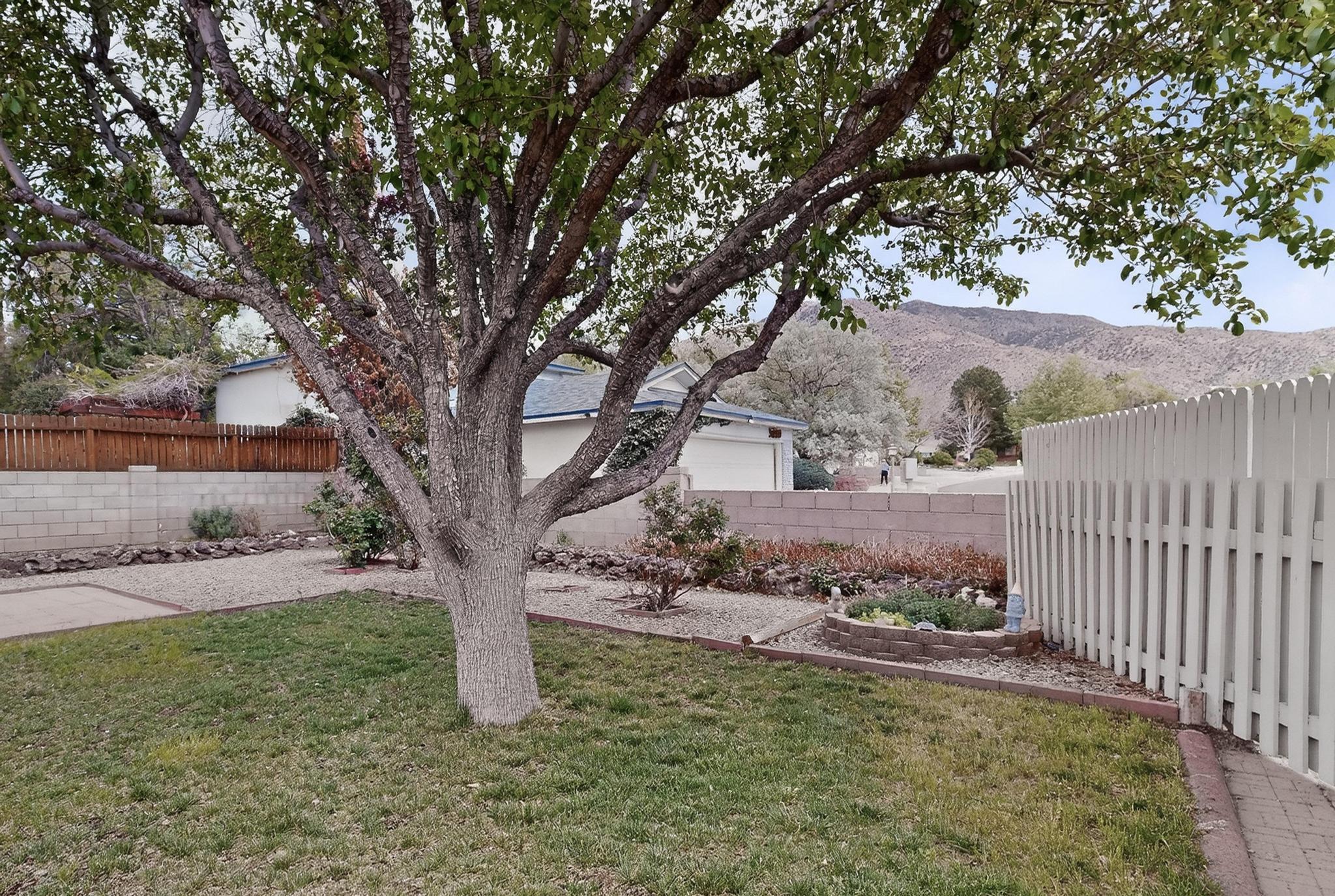 3400 Black Hills Road NE