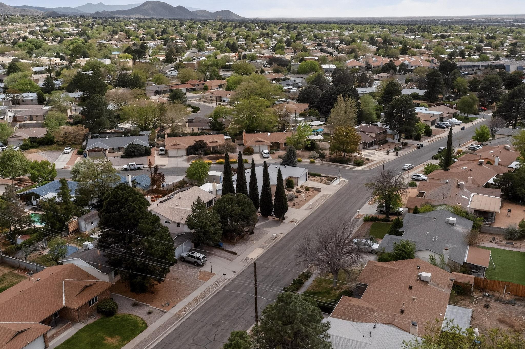 3400 Black Hills Road NE