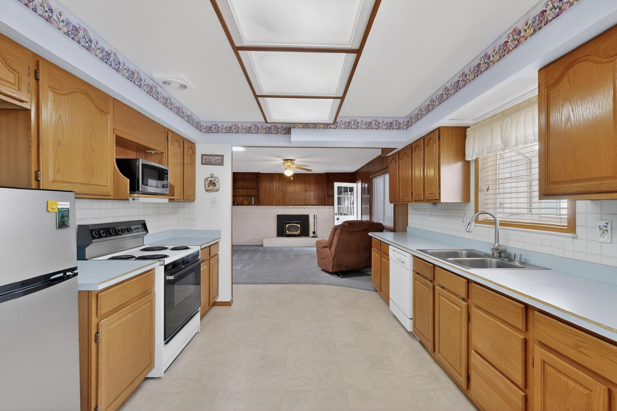 3400 Black Hills Road NE