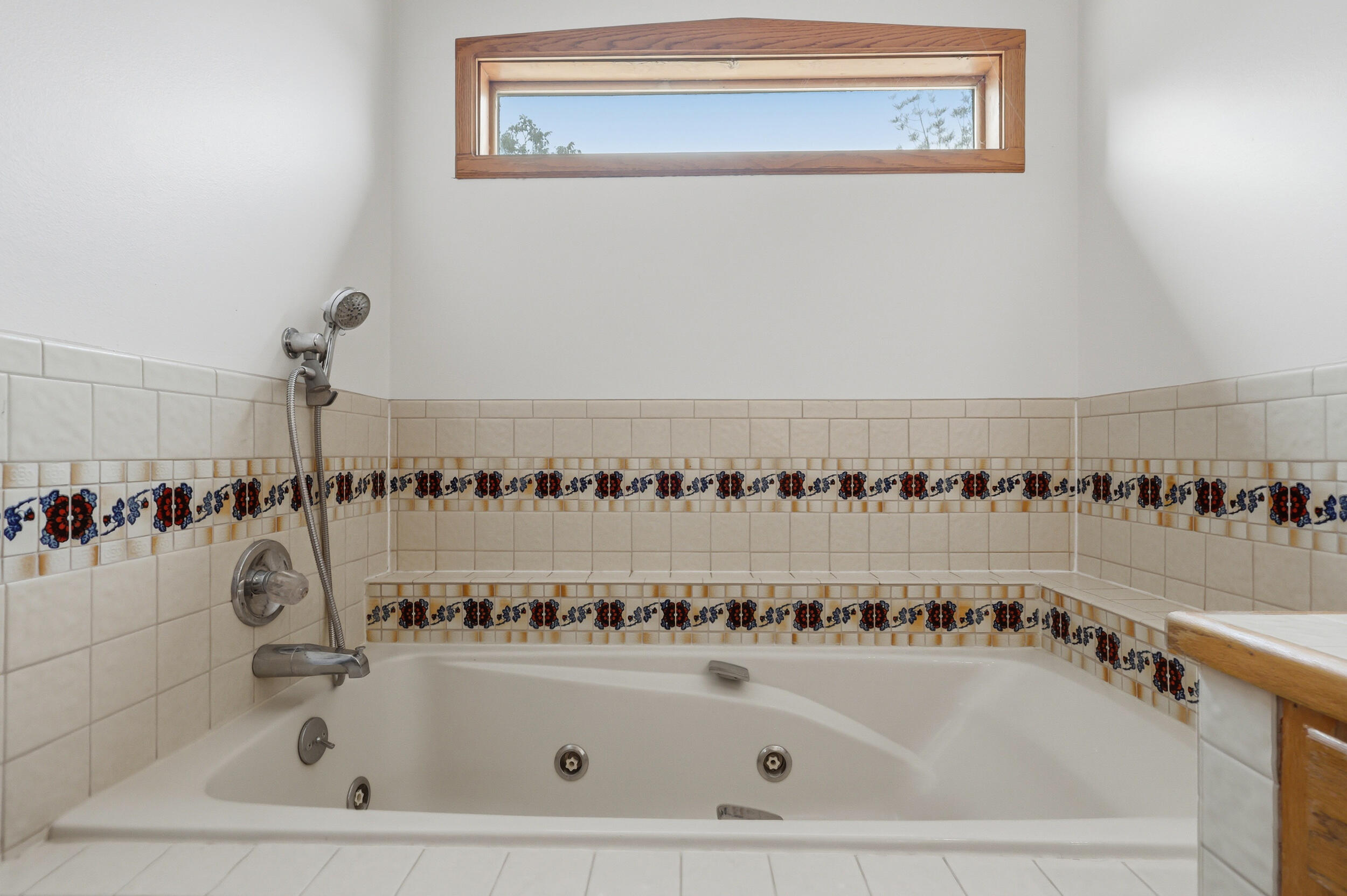 1181 Mesa Loop NW
