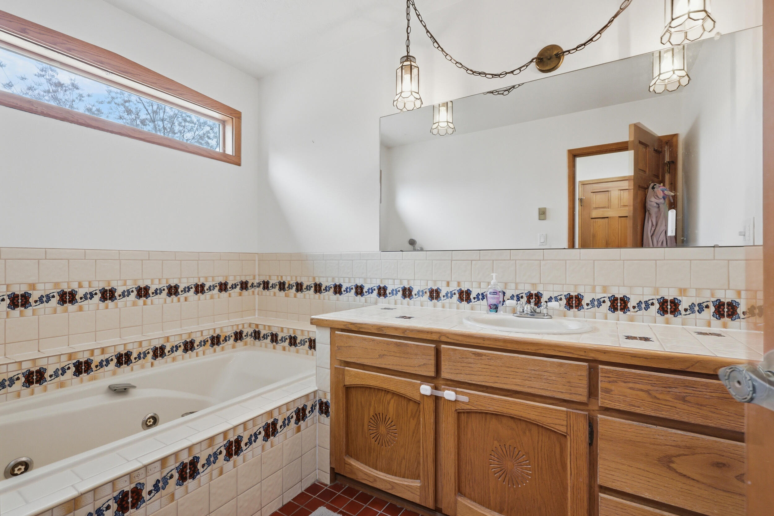 1181 Mesa Loop NW