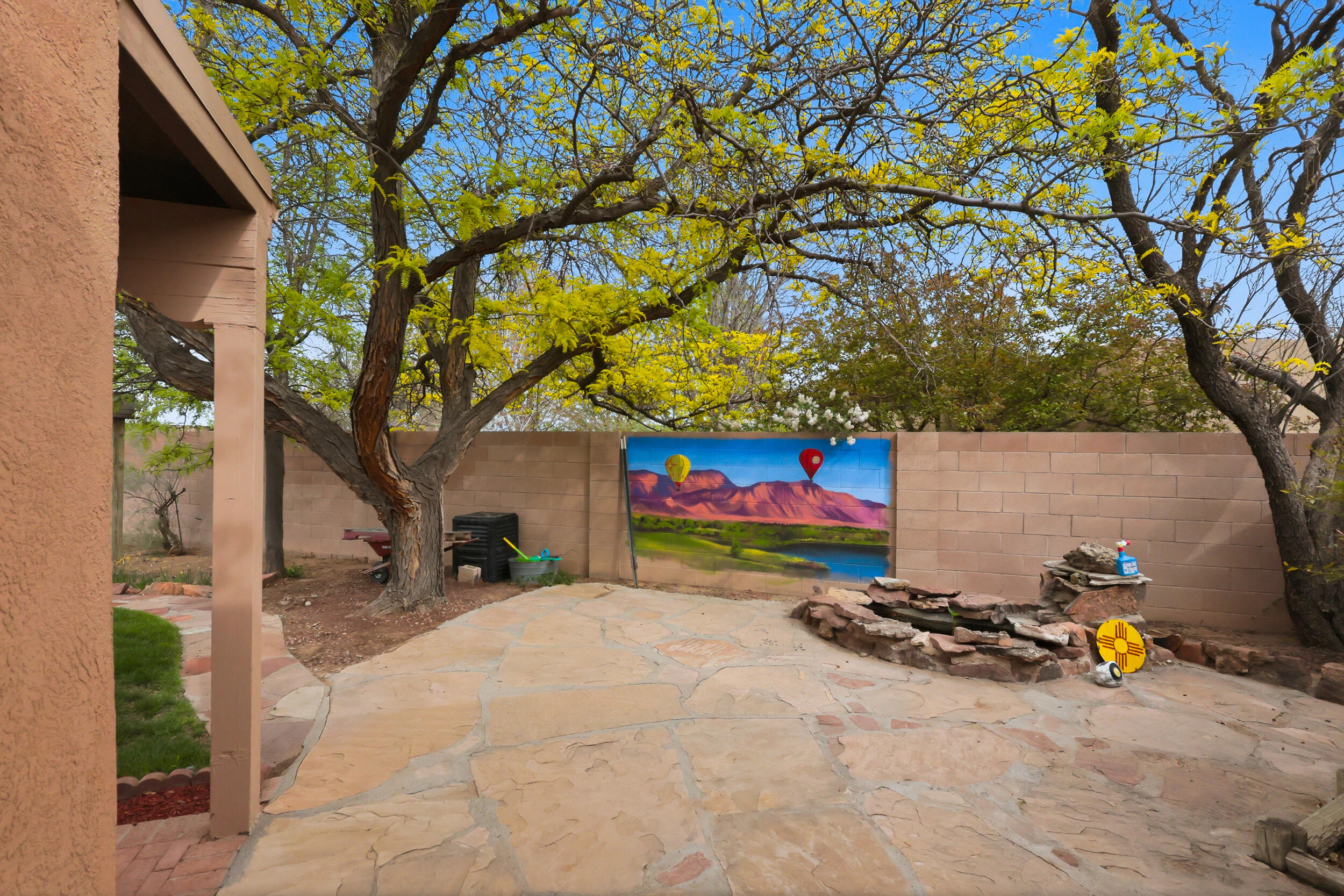 1181 Mesa Loop NW