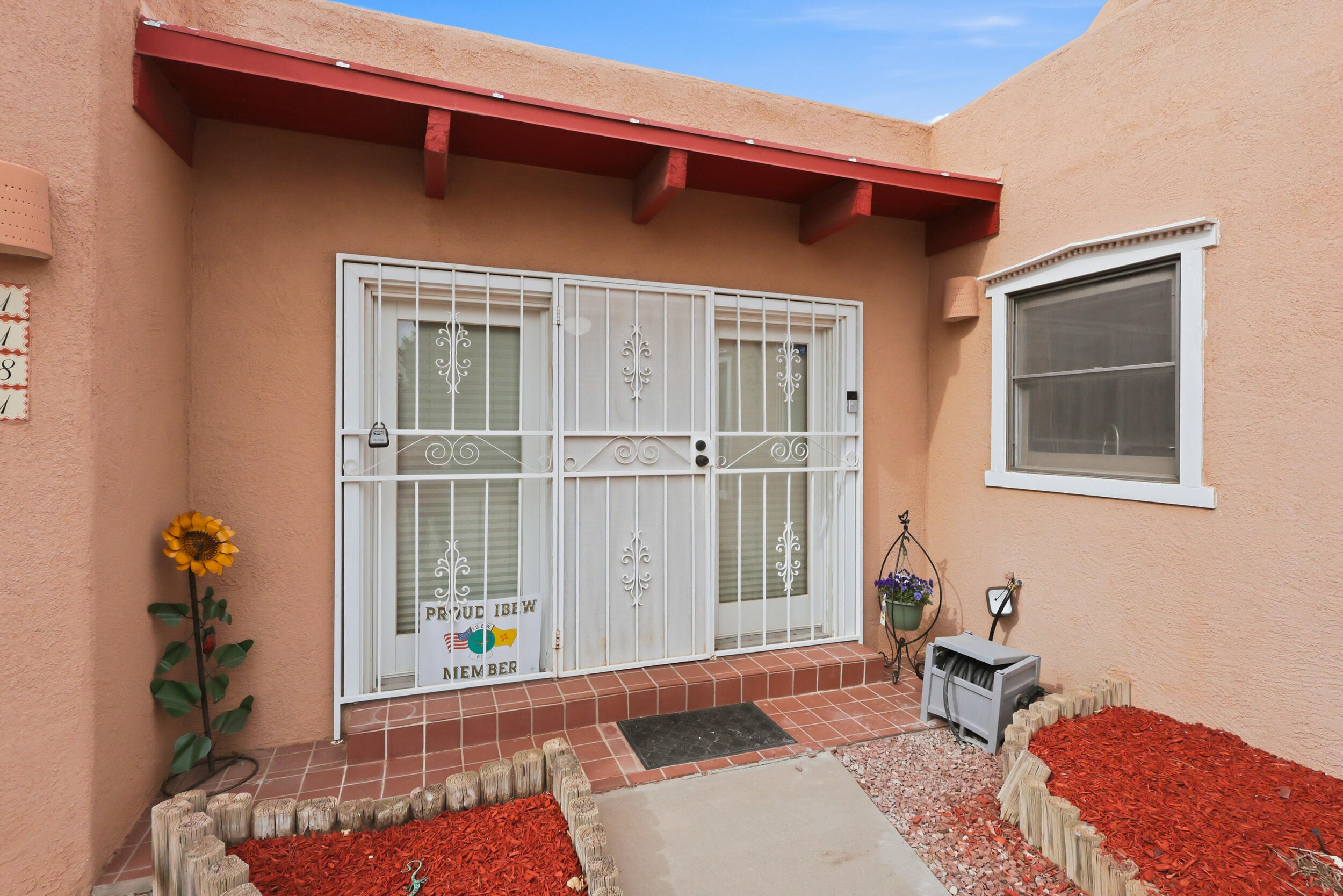 1181 Mesa Loop NW