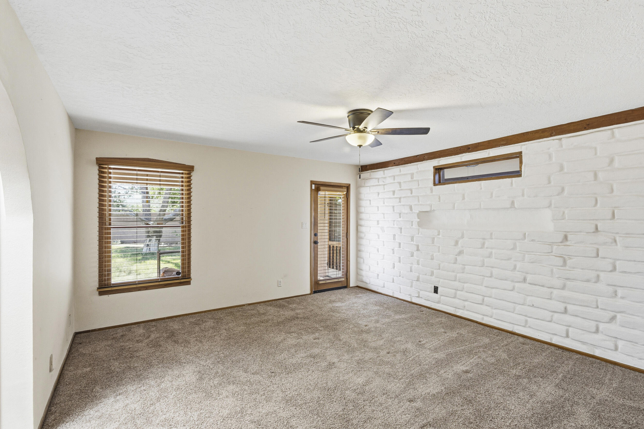 1181 Mesa Loop NW
