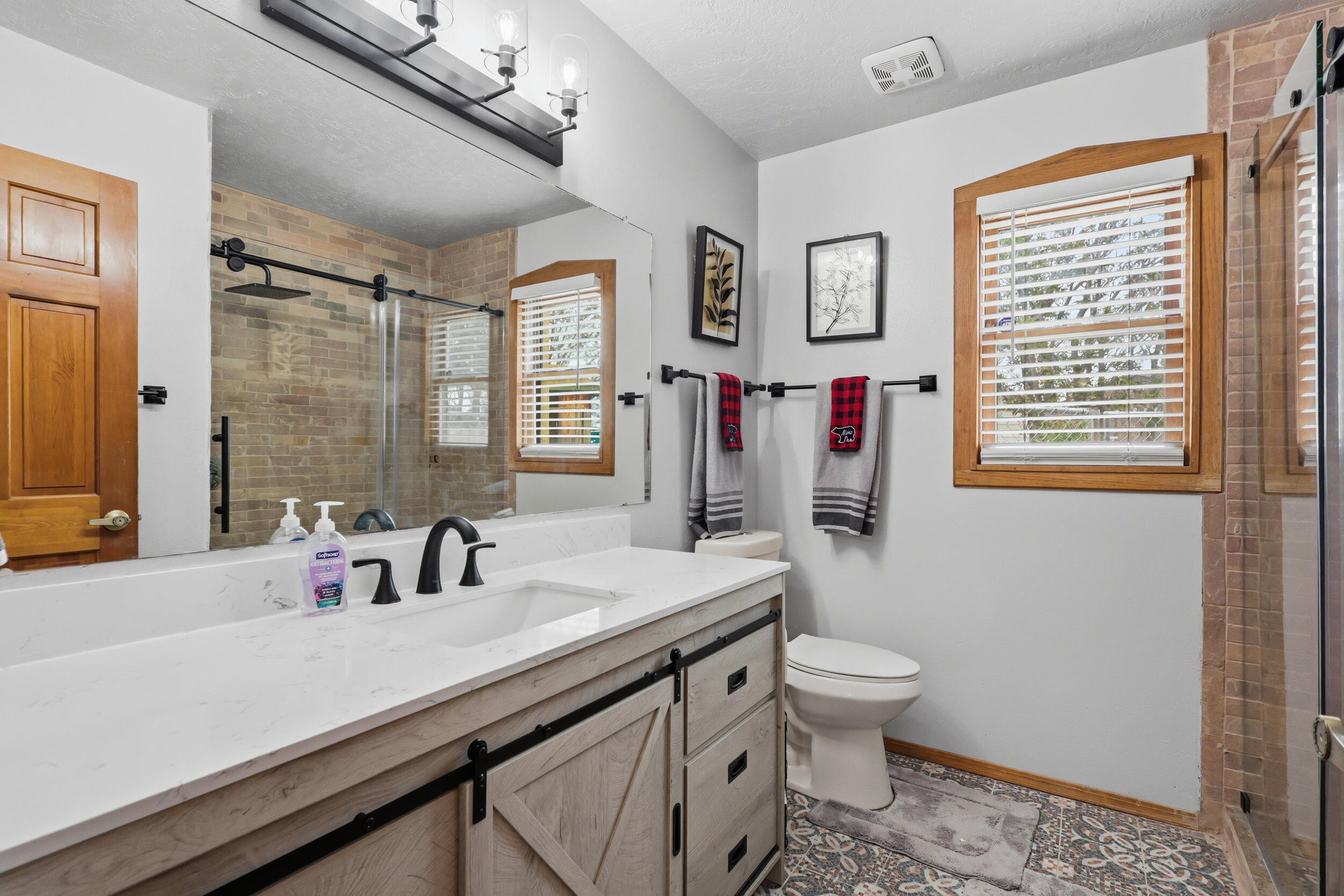 1181 Mesa Loop NW