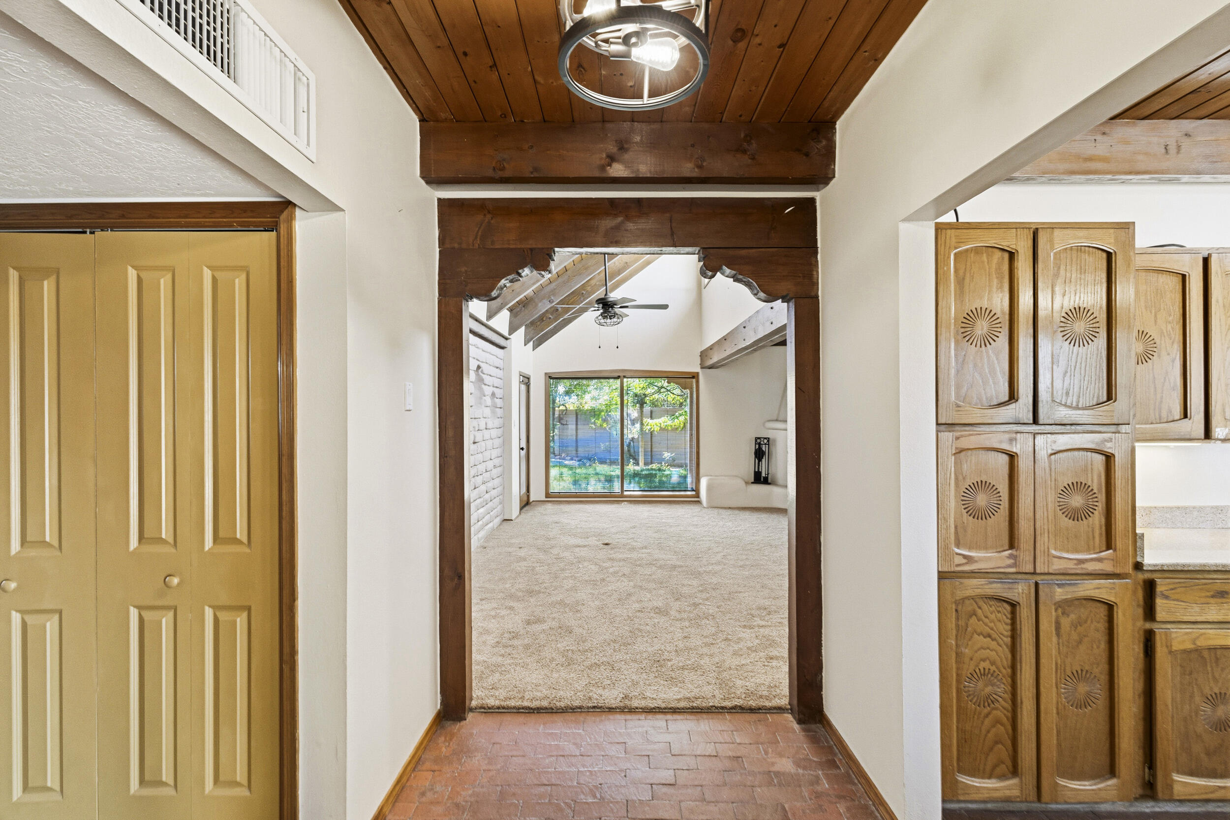 1181 Mesa Loop NW