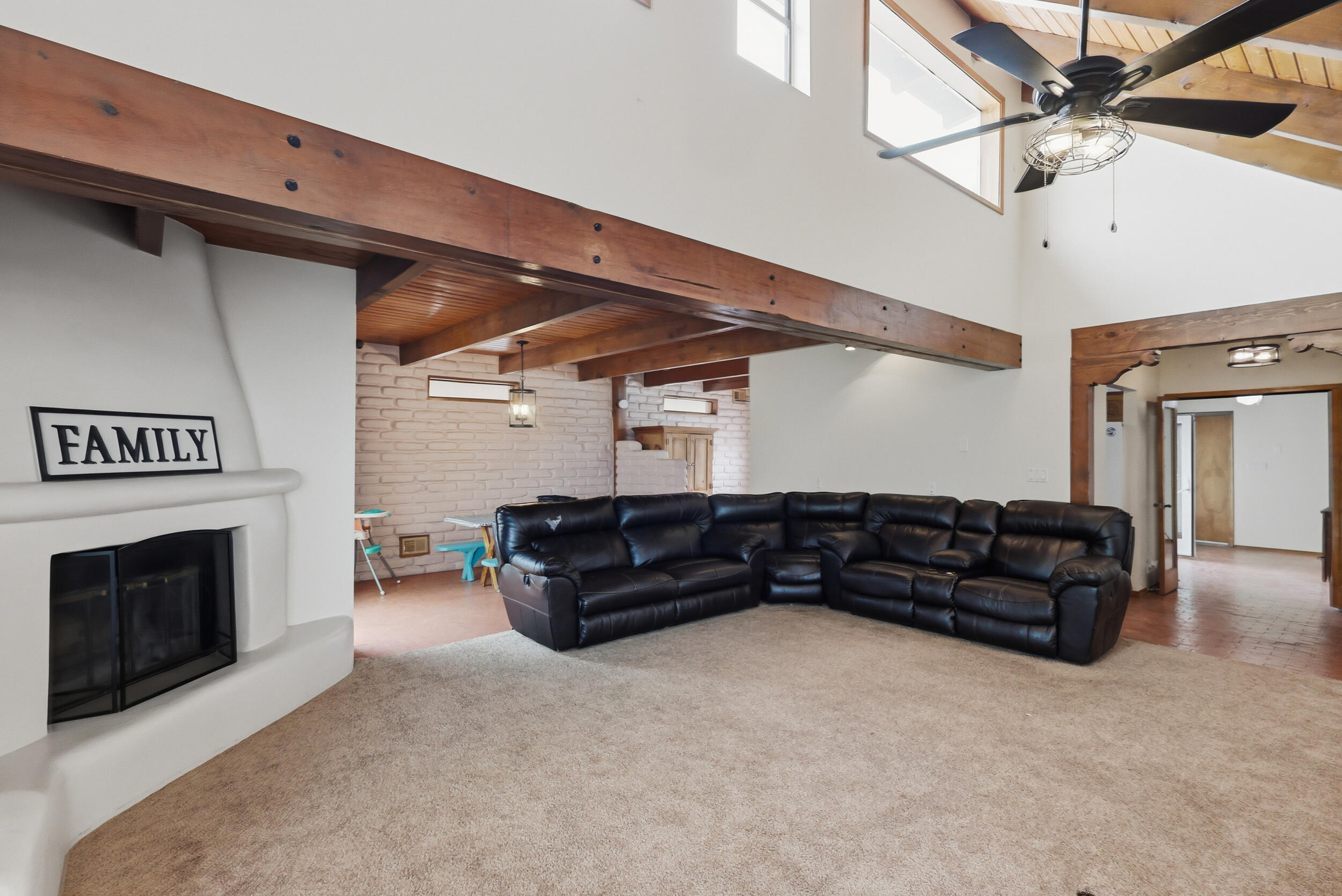1181 Mesa Loop NW