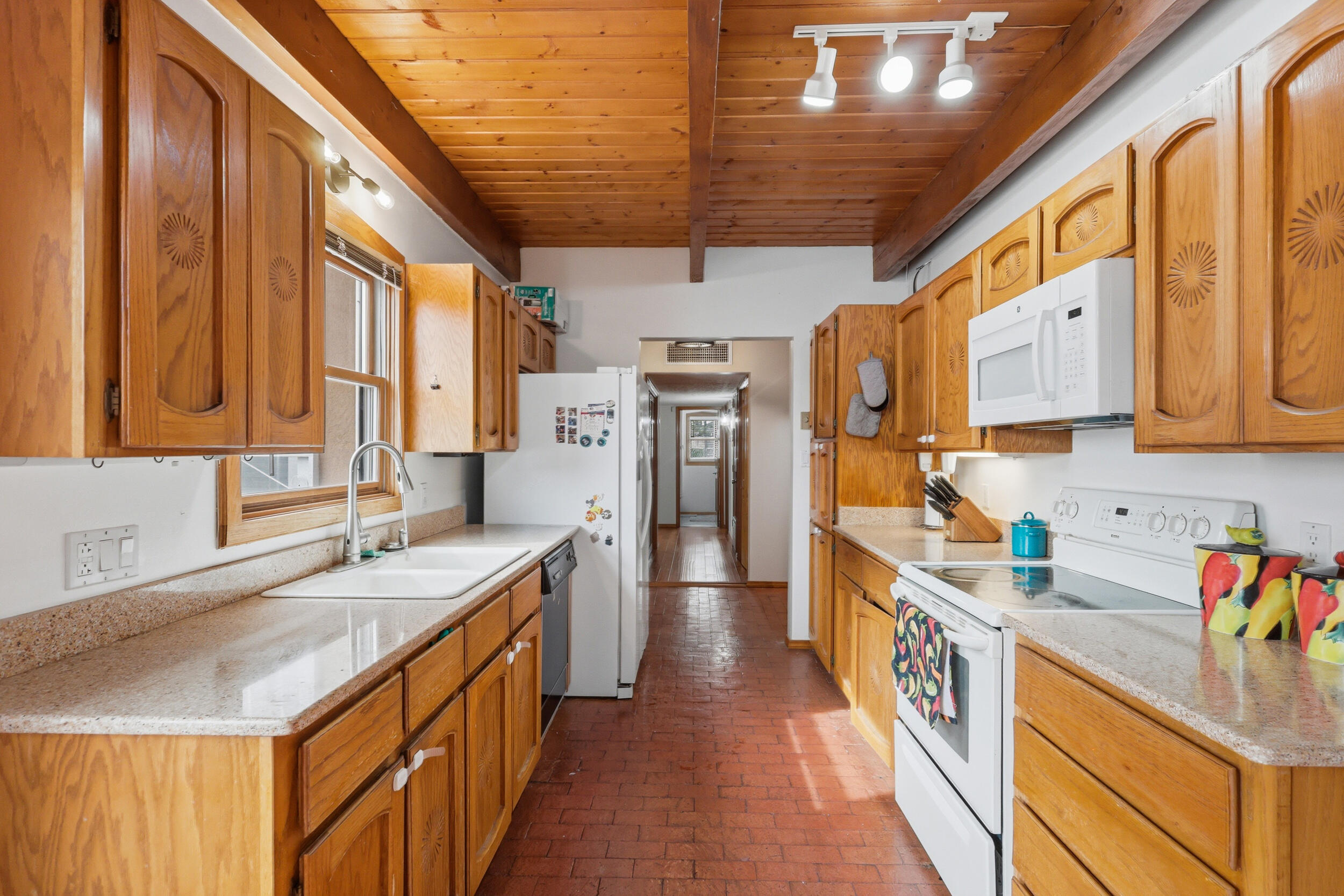 1181 Mesa Loop NW