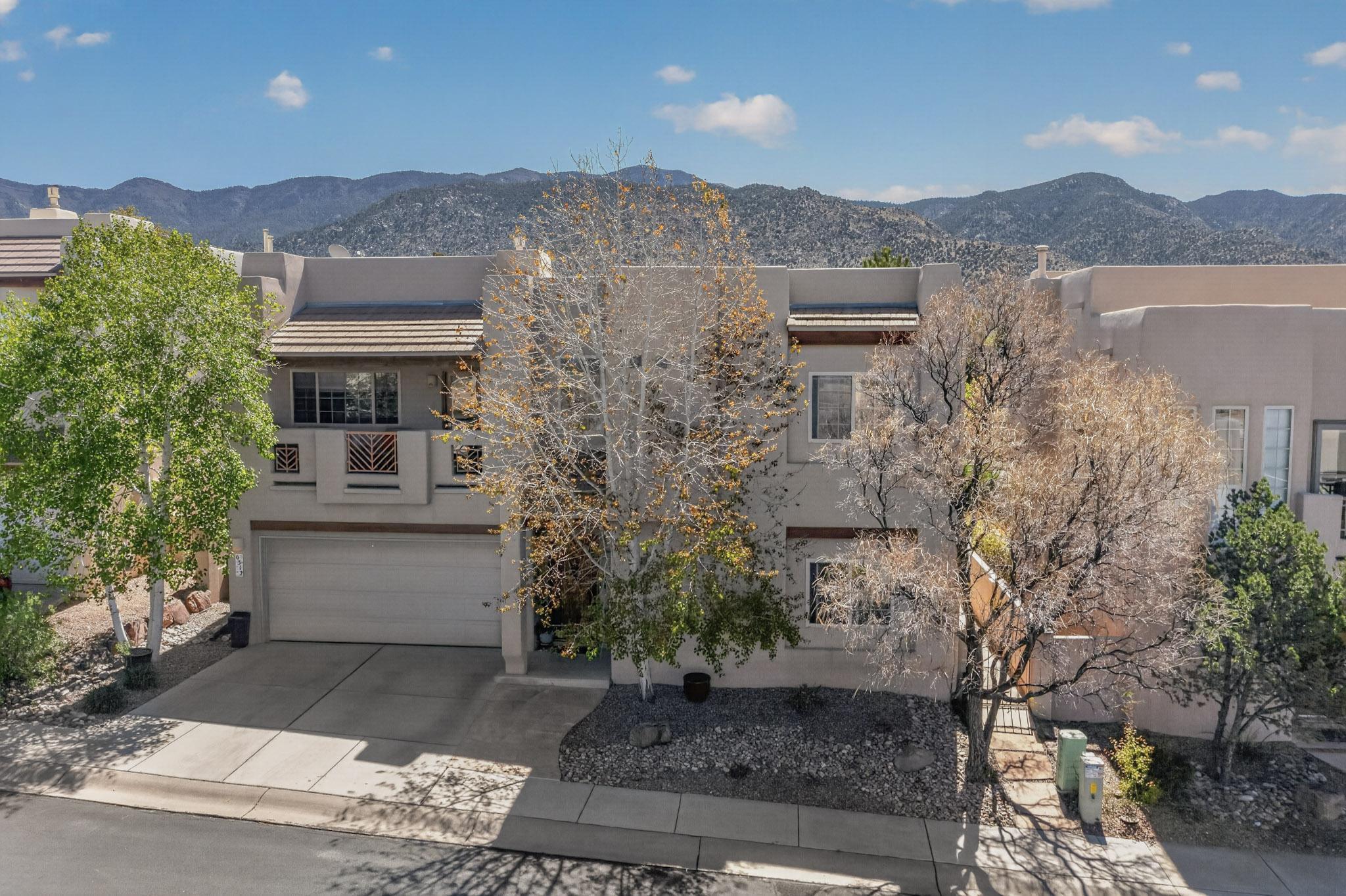 6312 Calla Lily Circle NE