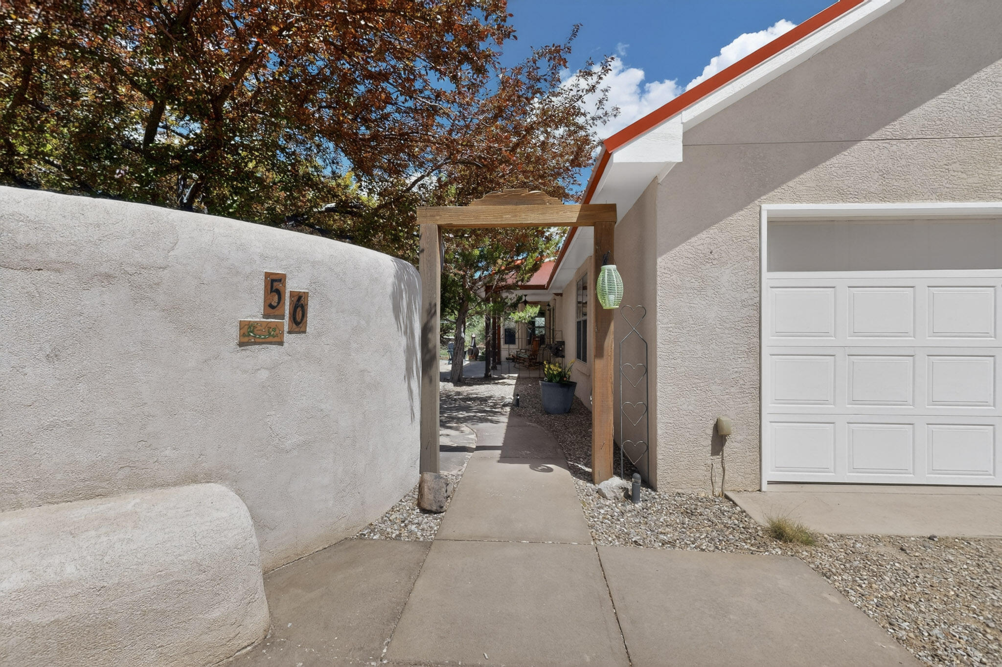 56 Western Saddle Drive