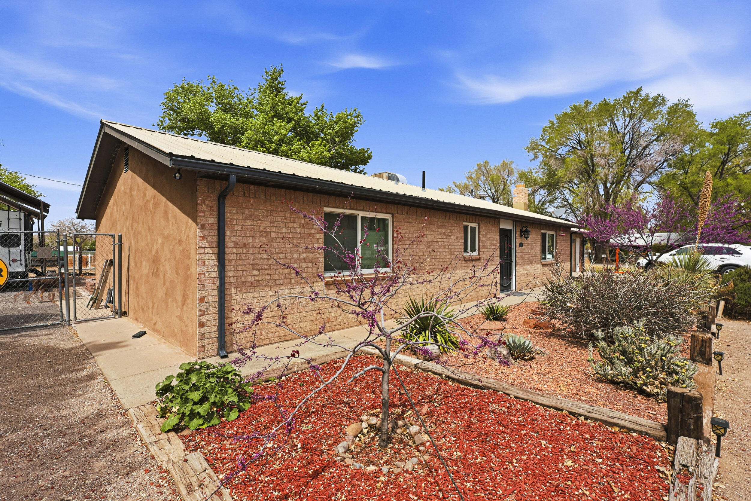 6109 Alvis Circle SW