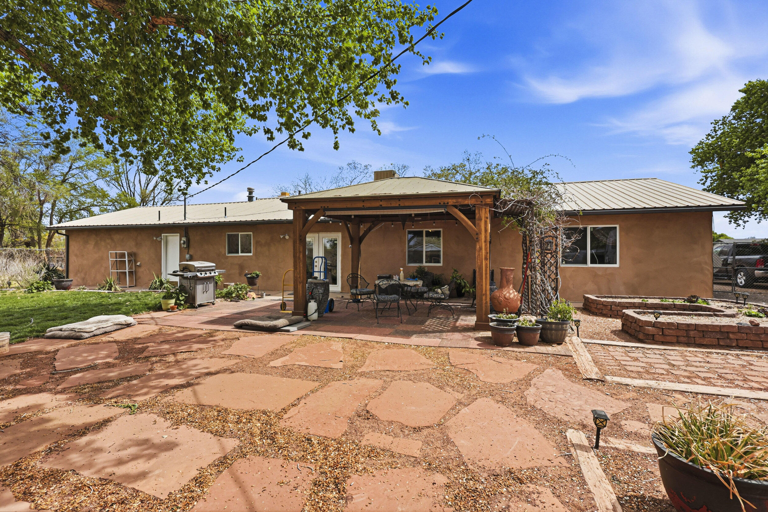 6109 Alvis Circle SW