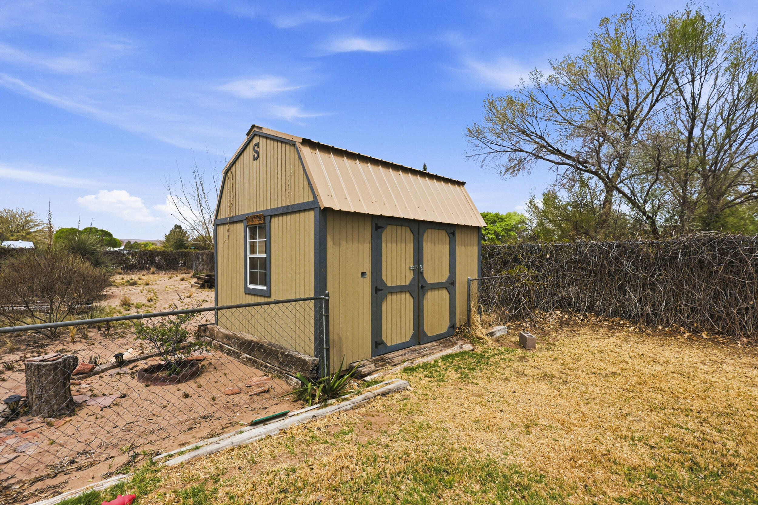 6109 Alvis Circle SW