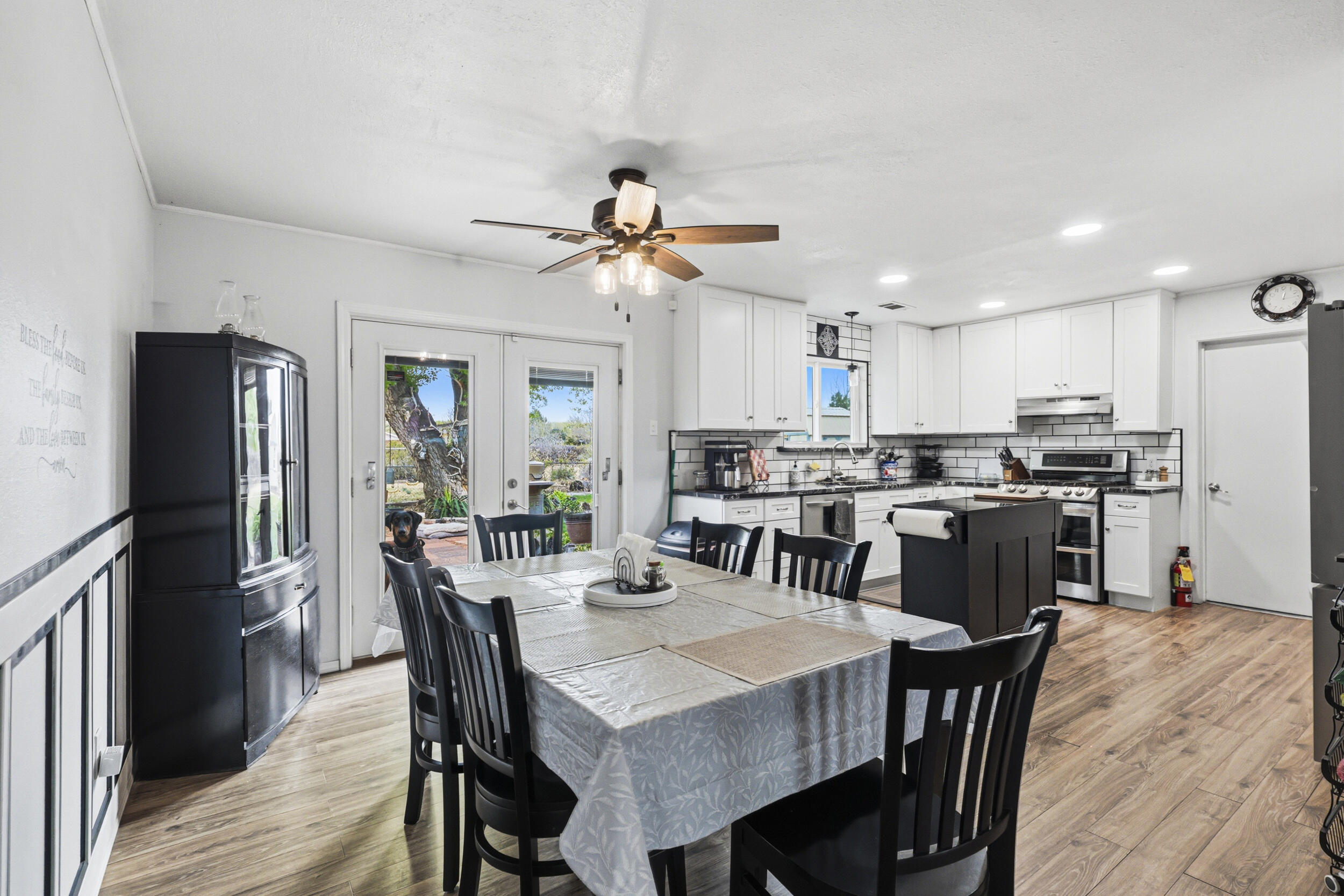 6109 Alvis Circle SW