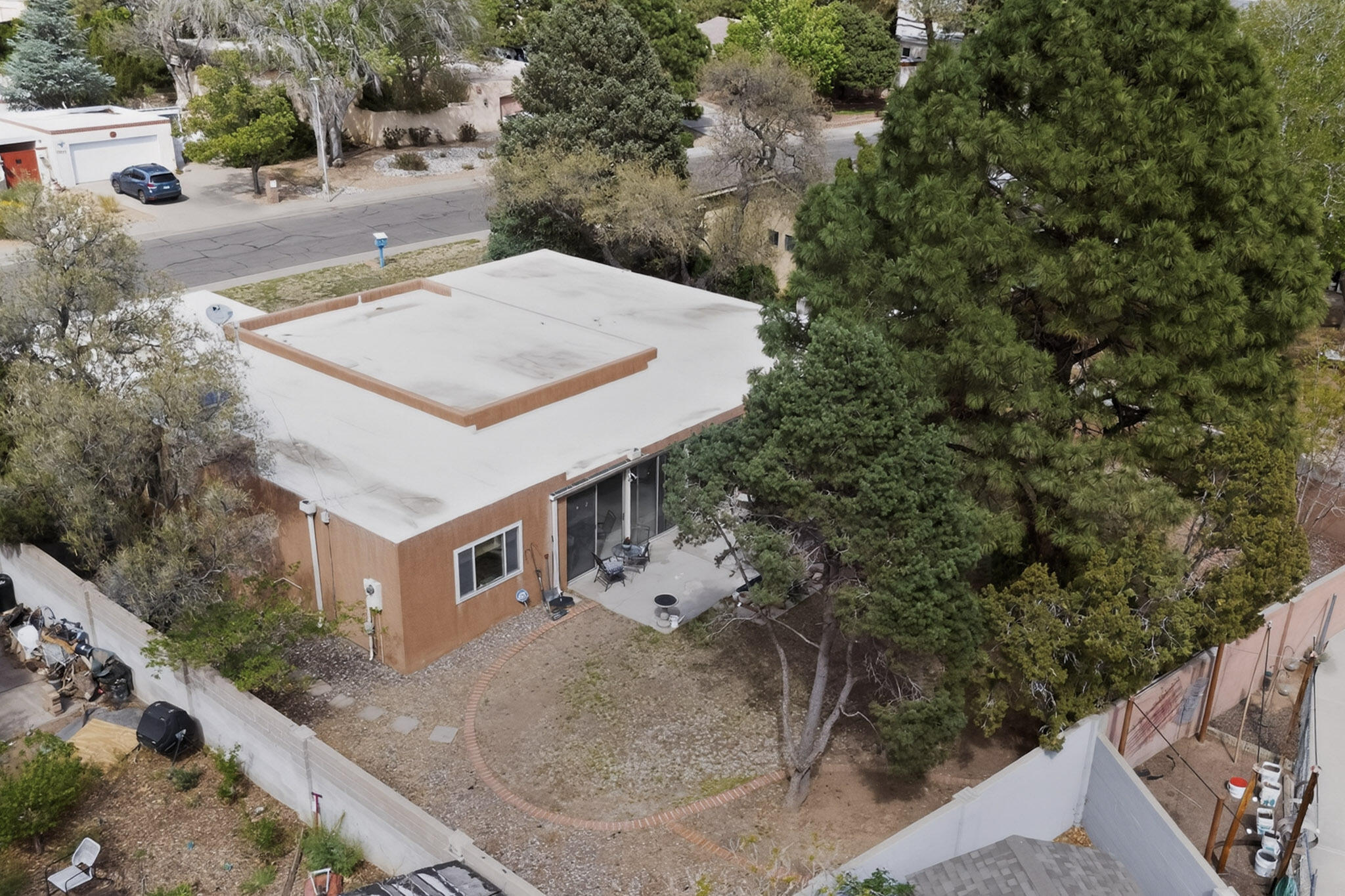 7012 Arroyo Del Oso Avenue NE