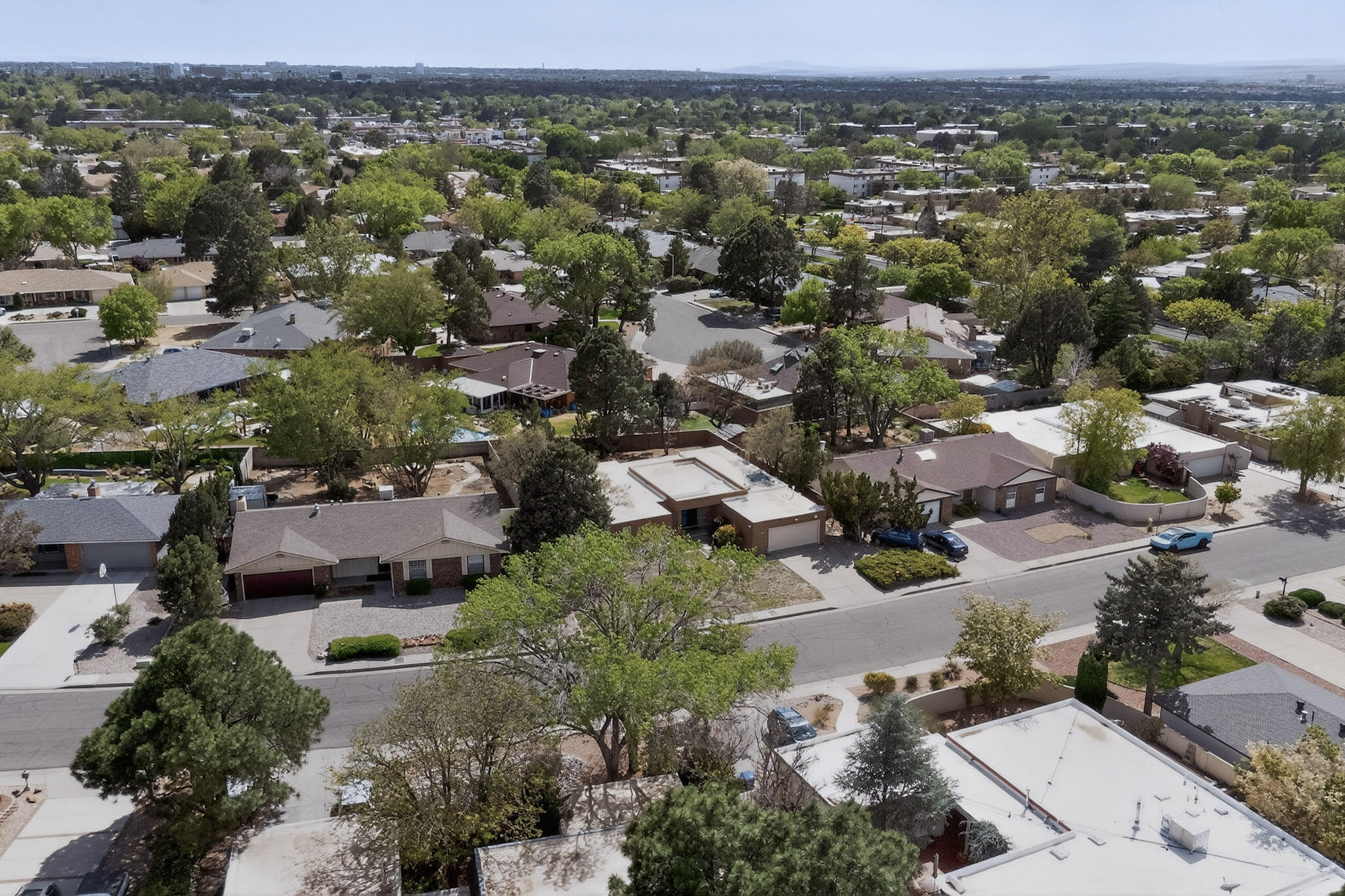 7012 Arroyo Del Oso Avenue NE