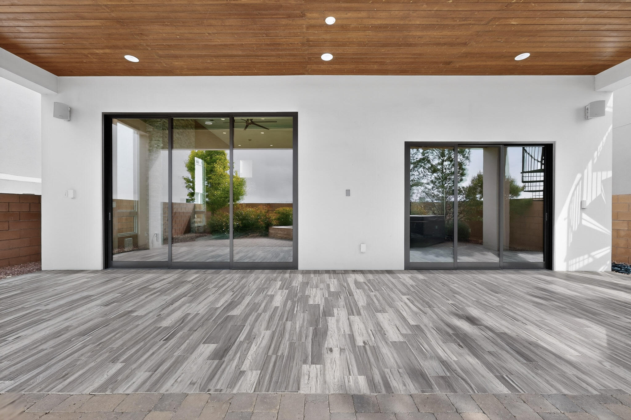 8815 Silver Oak Lane NE