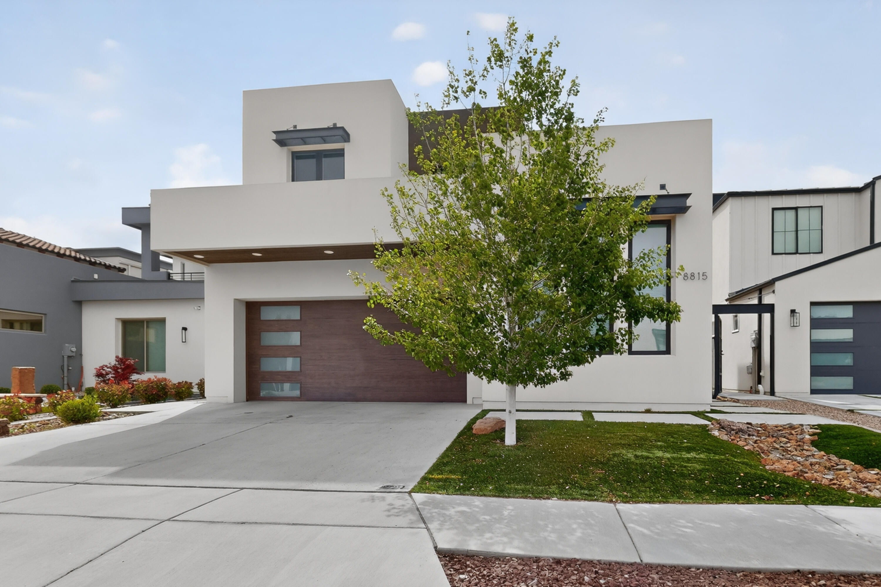 8815 Silver Oak Lane NE