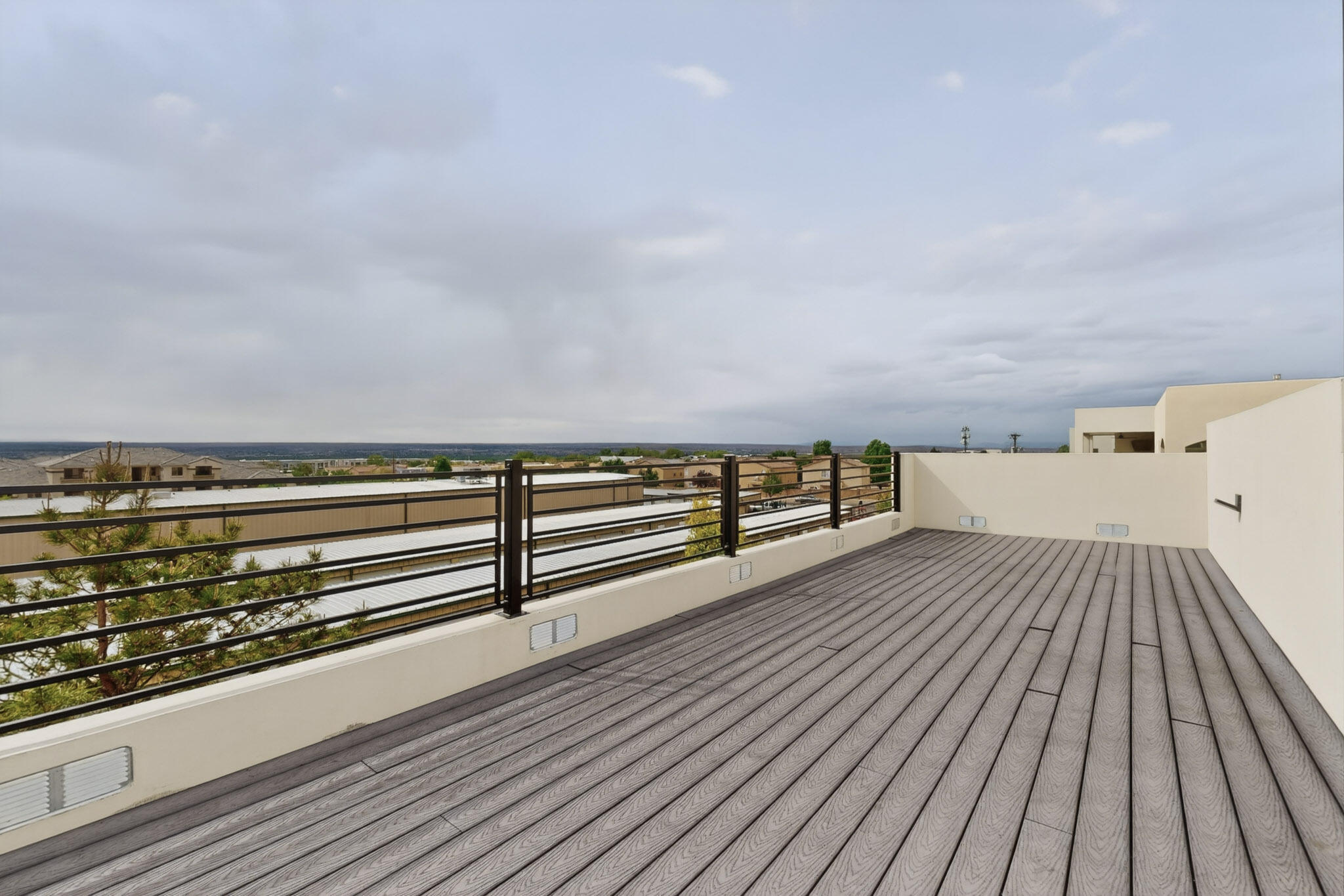 8815 Silver Oak Lane NE