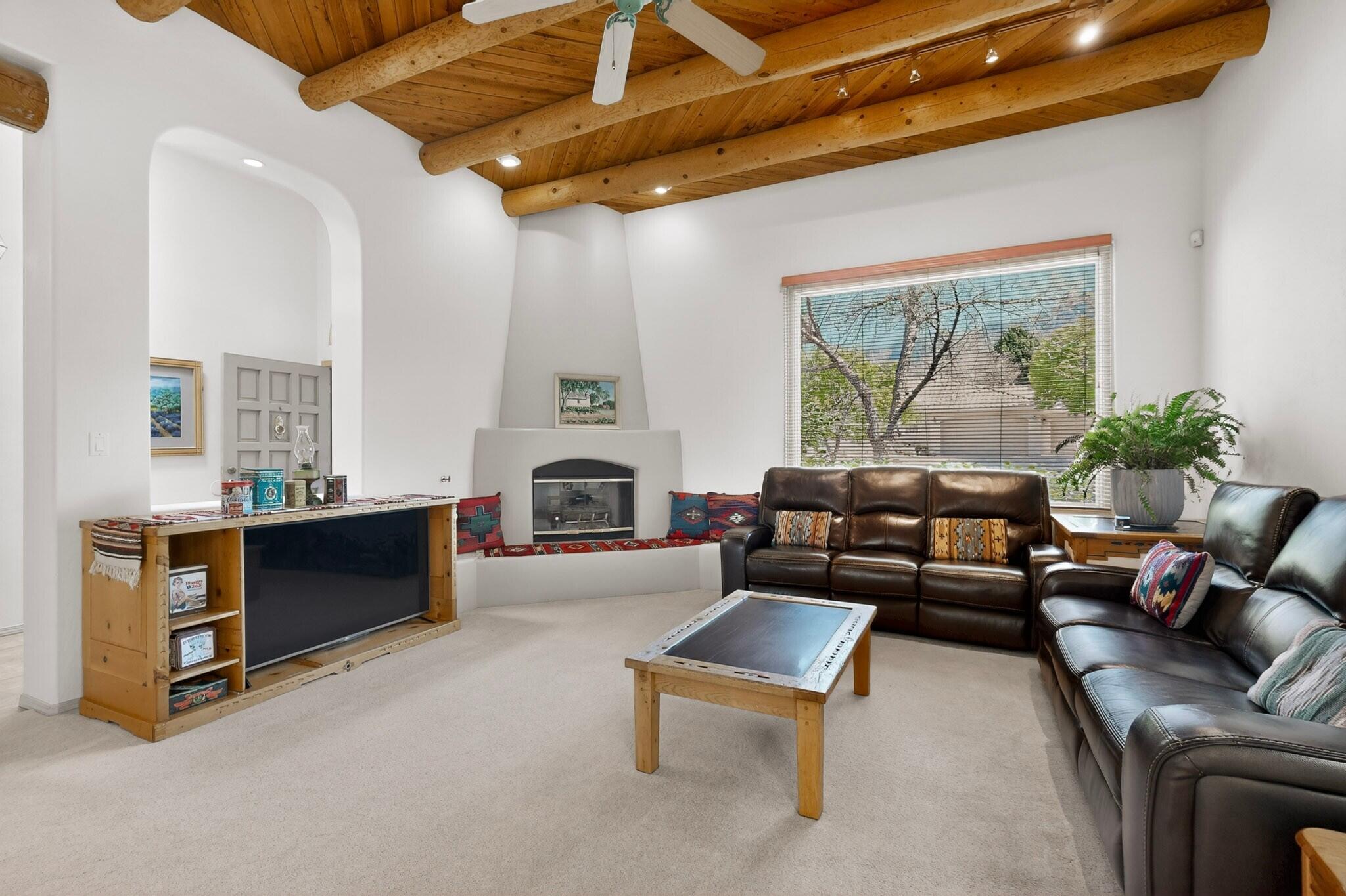 11930 Dusty Rose Road NE