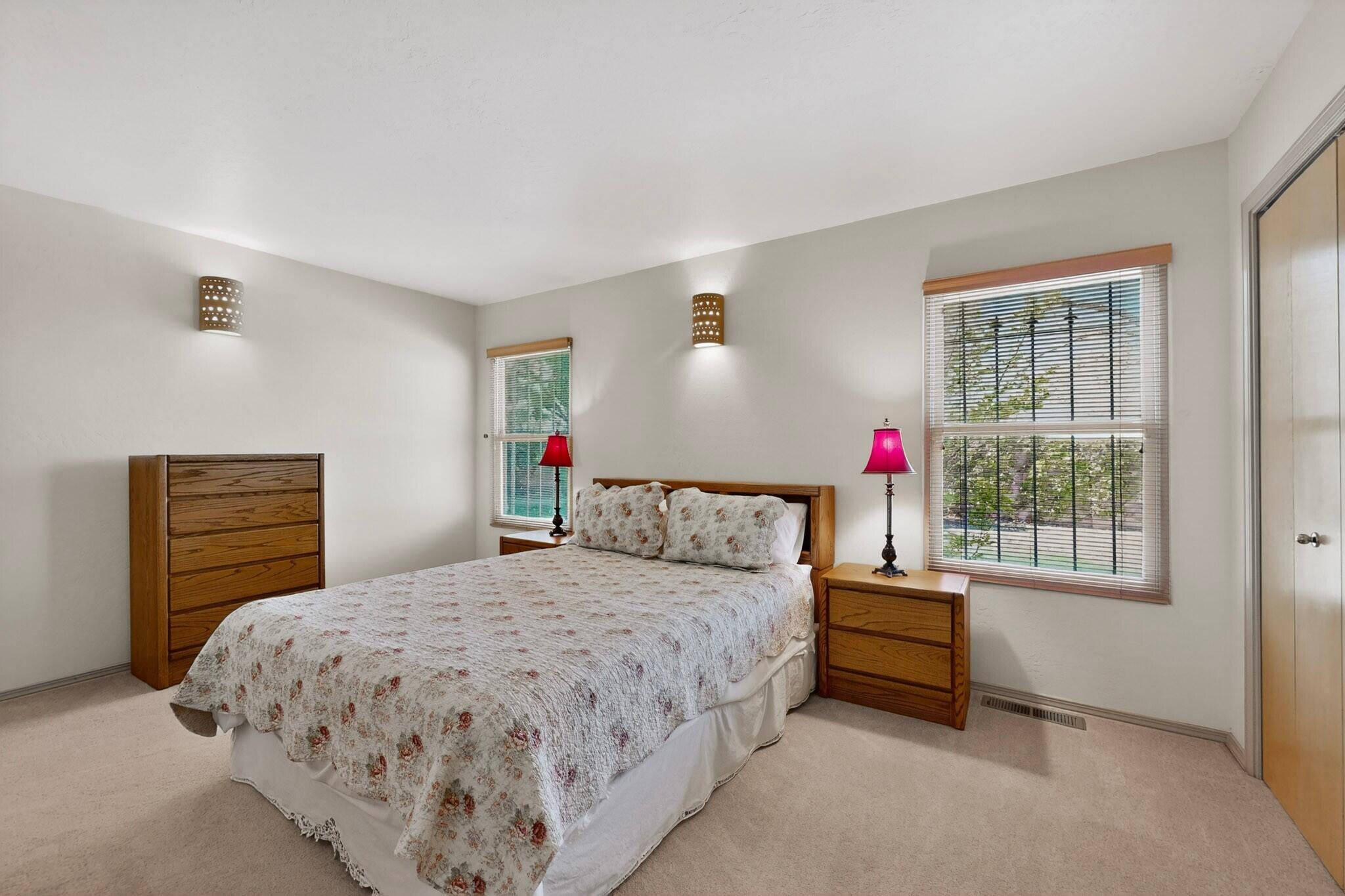 11930 Dusty Rose Road NE