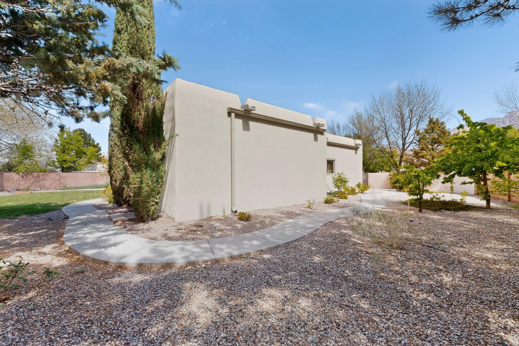 11930 Dusty Rose Road NE