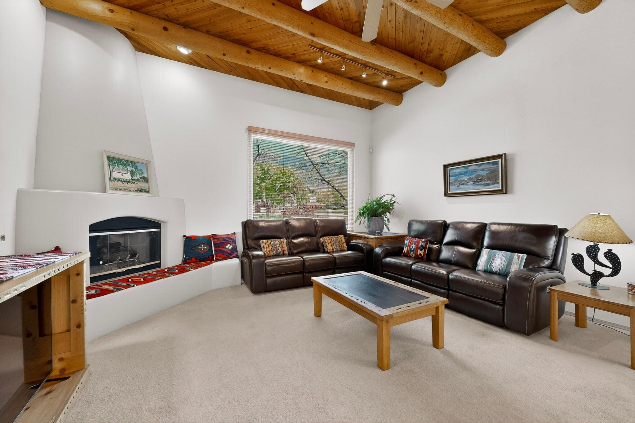 11930 Dusty Rose Road NE