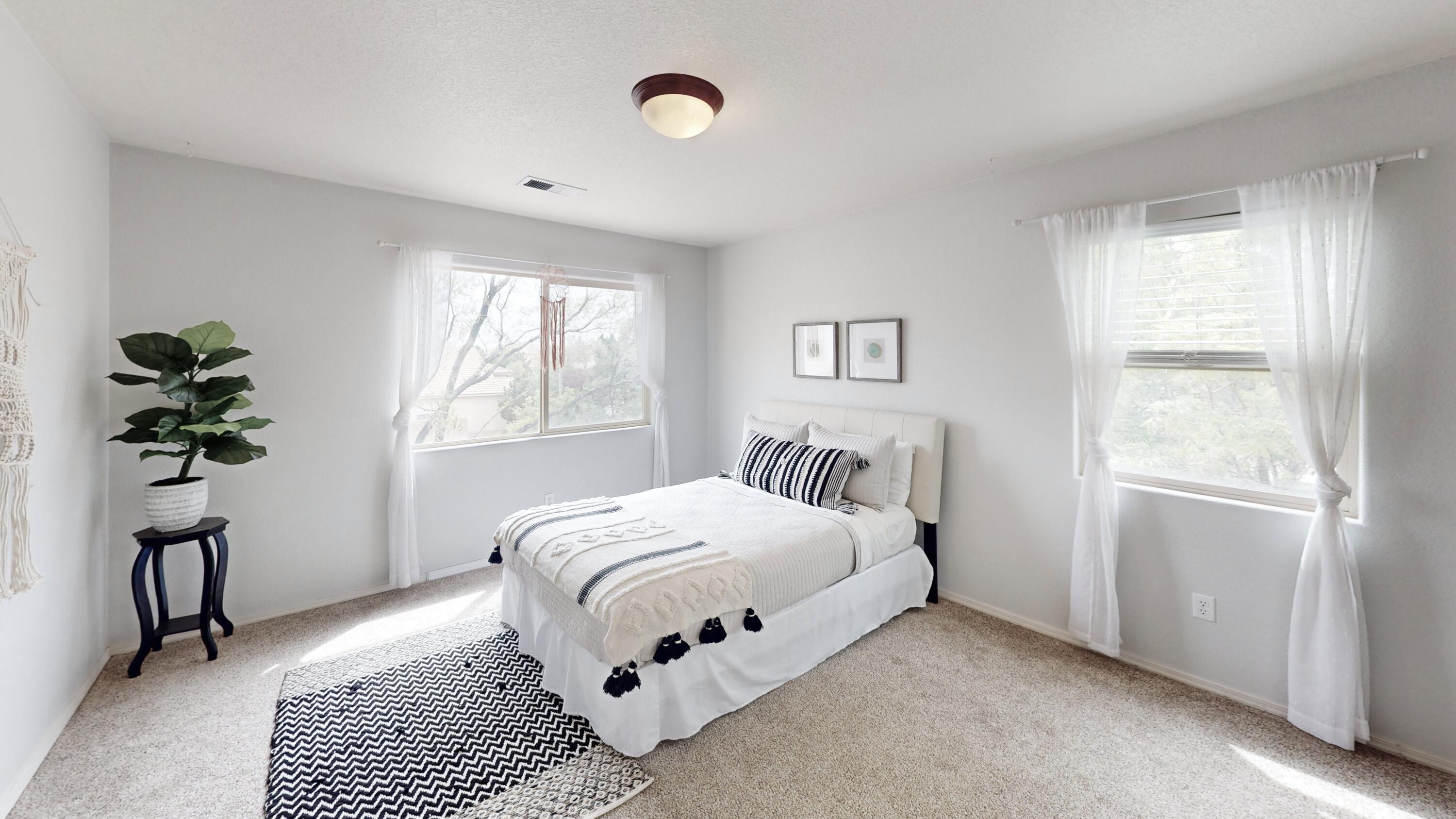 1613 Montiano Loop SE