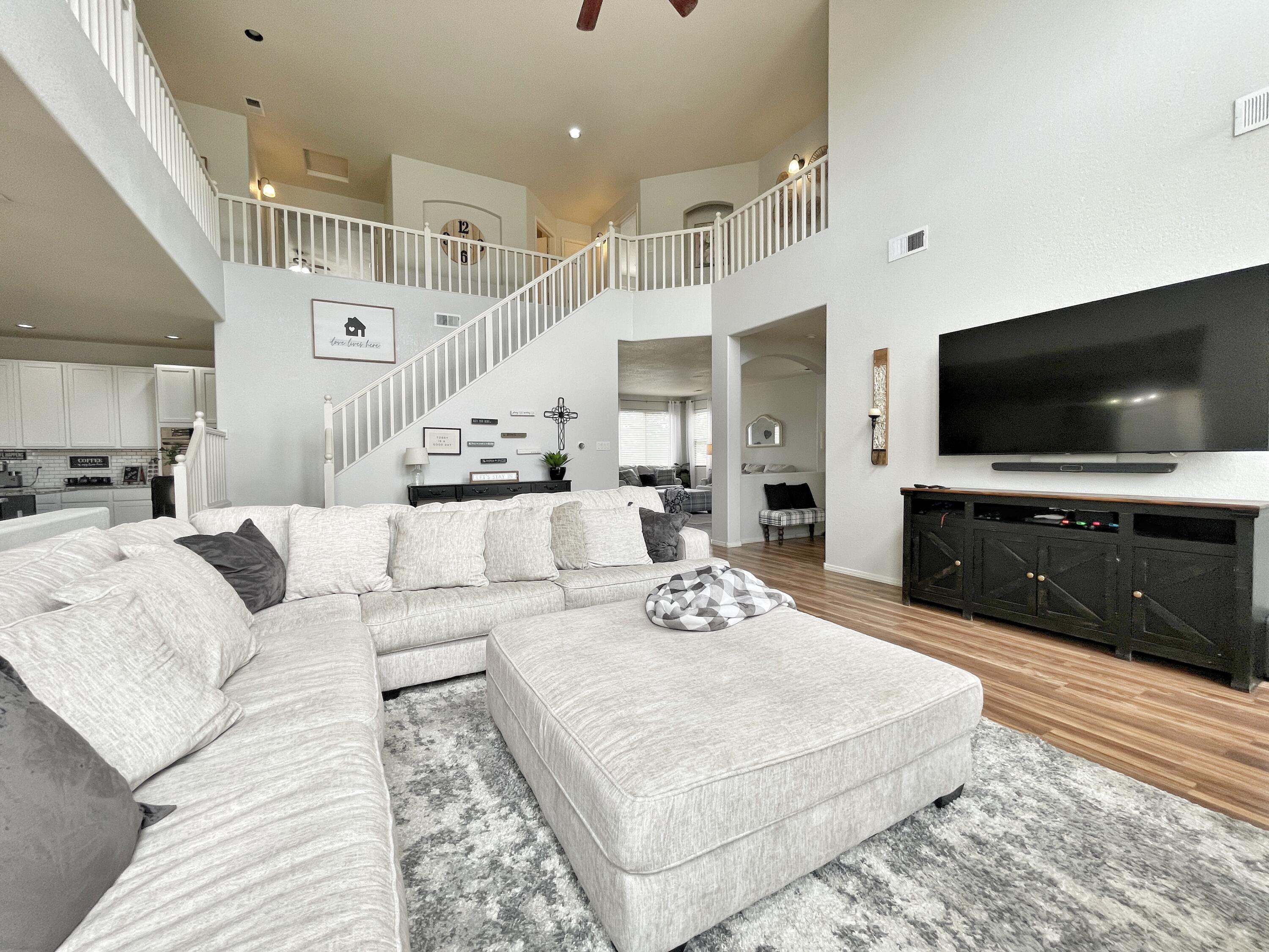 1613 Montiano Loop SE