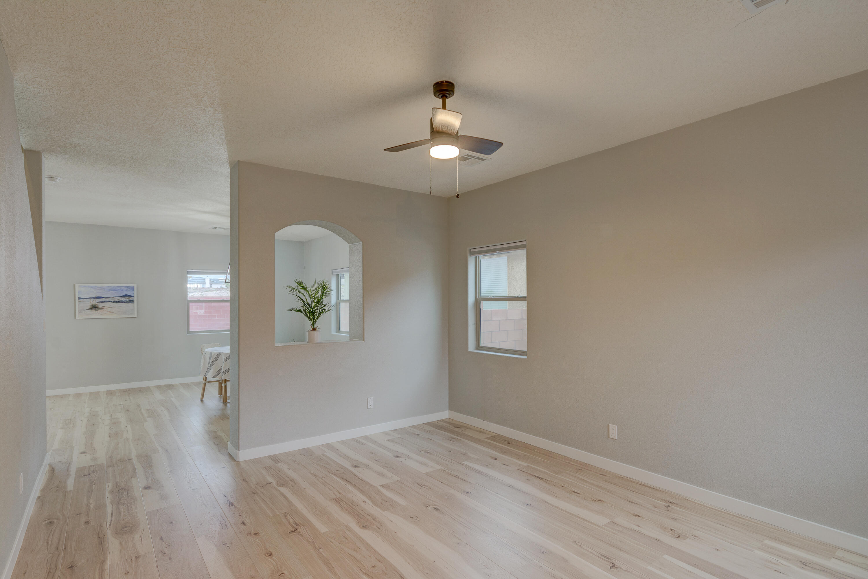 3253 Llano Vista Loop NE