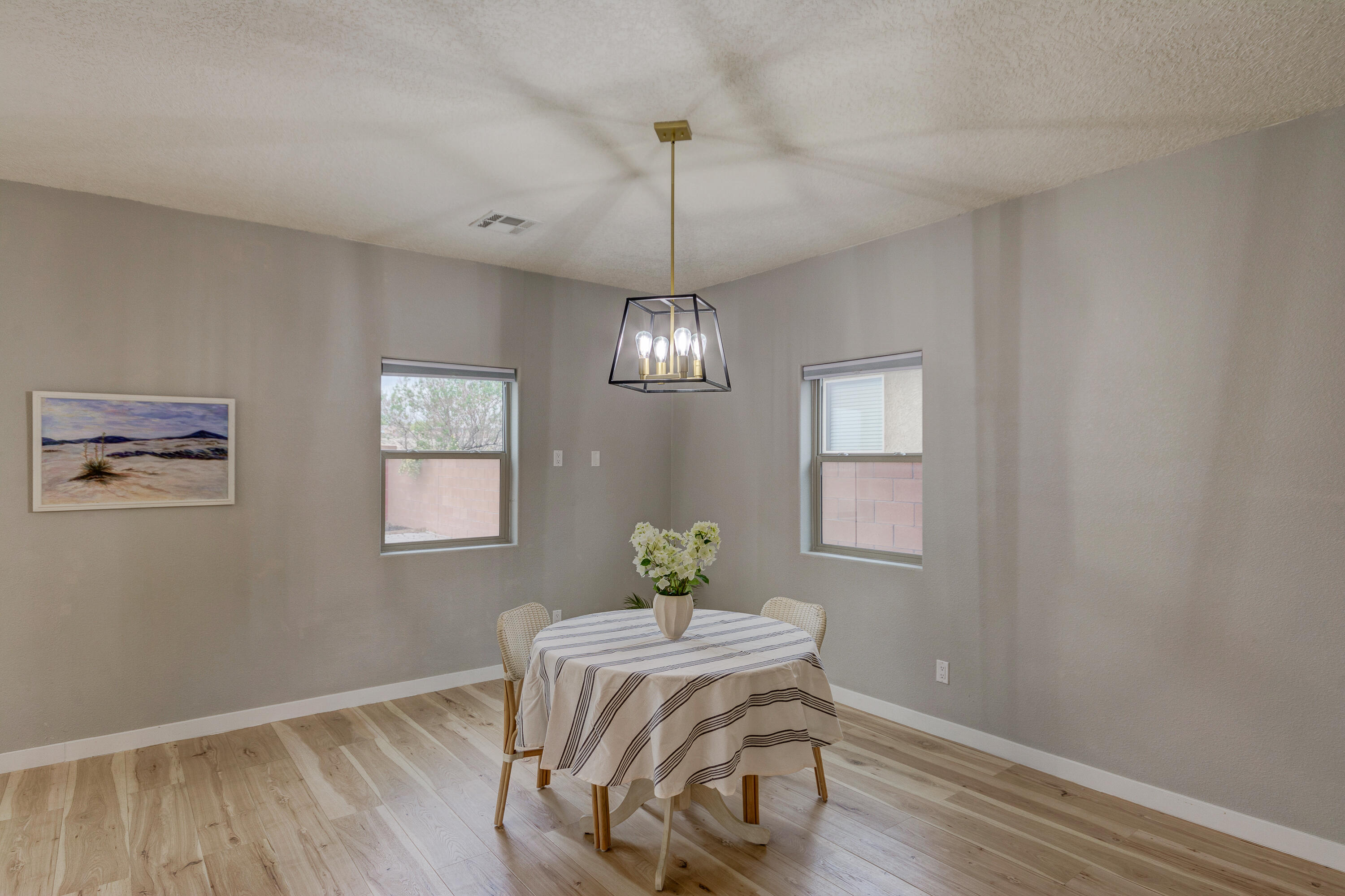 3253 Llano Vista Loop NE