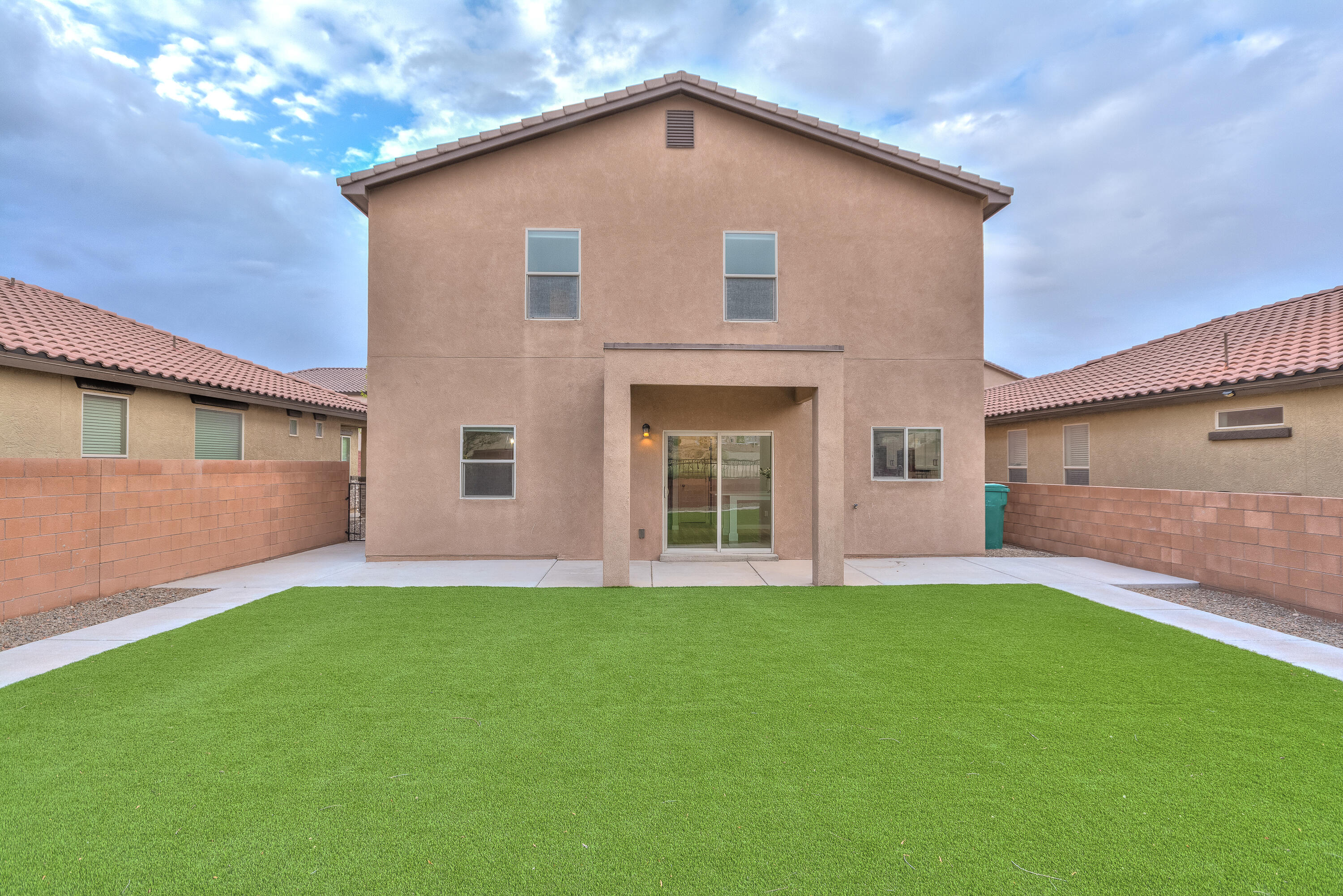 3253 Llano Vista Loop NE