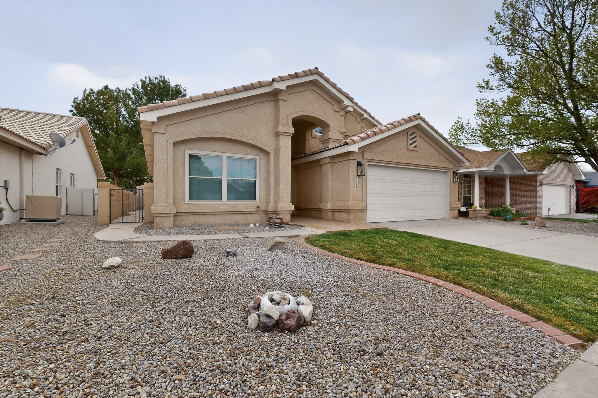 916 Tony Sanchez Drive SE