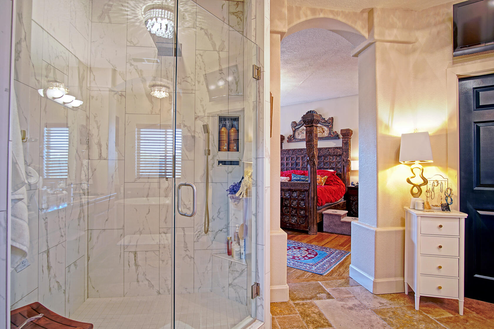 8831 Black Oak Court NE