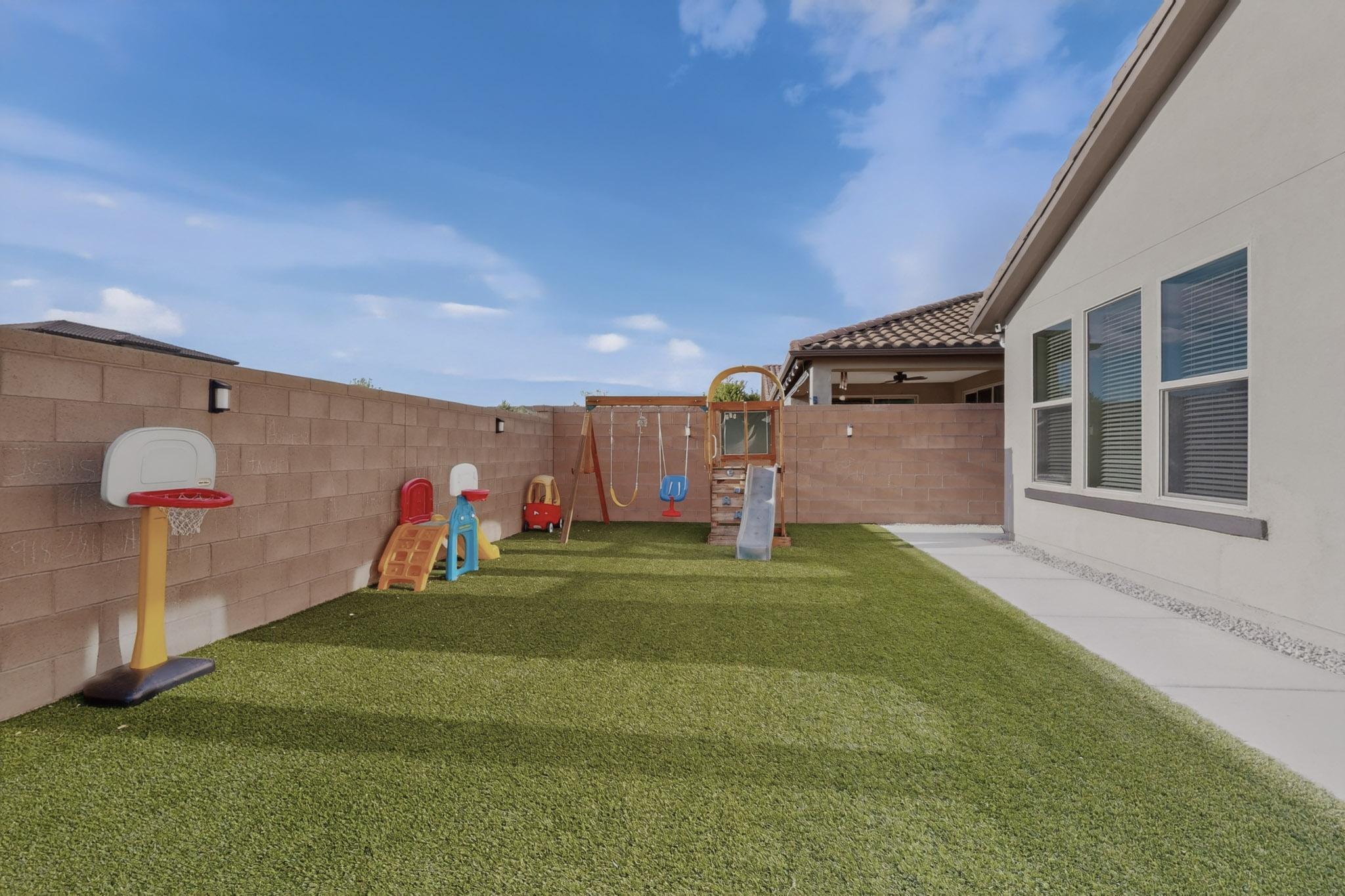 6815 Ojito Mesa Street NW