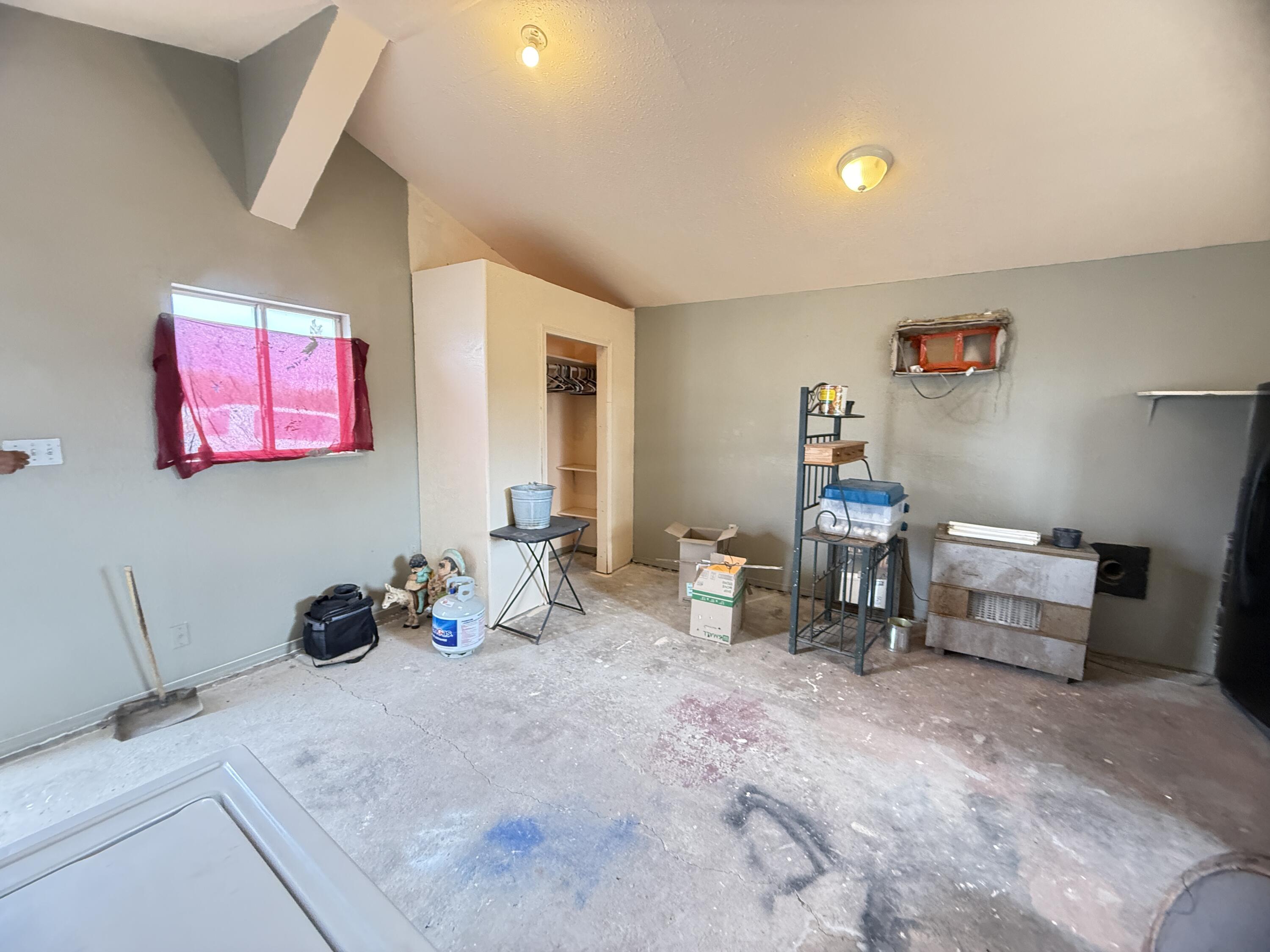 46 Mel'S Road
