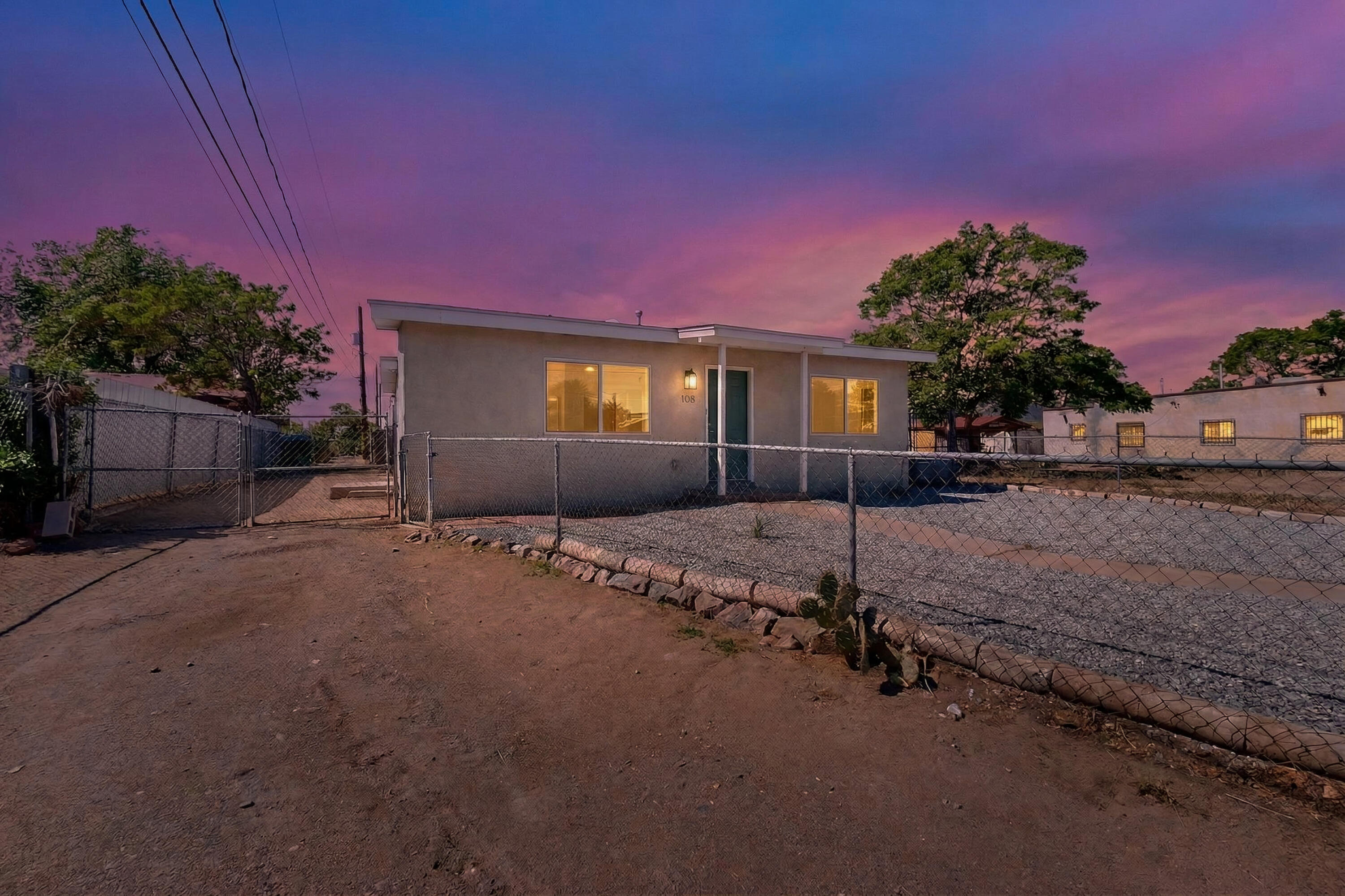 108 Garfield Avenue SE